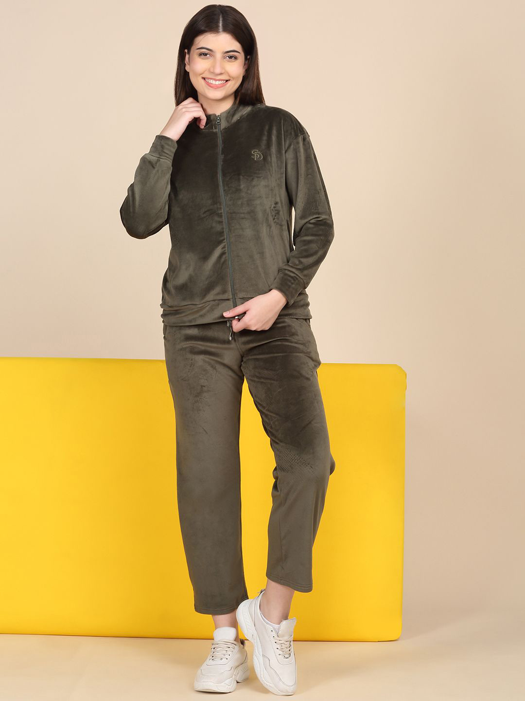 Sweet Dreams Women Mock Collar Tracksuit