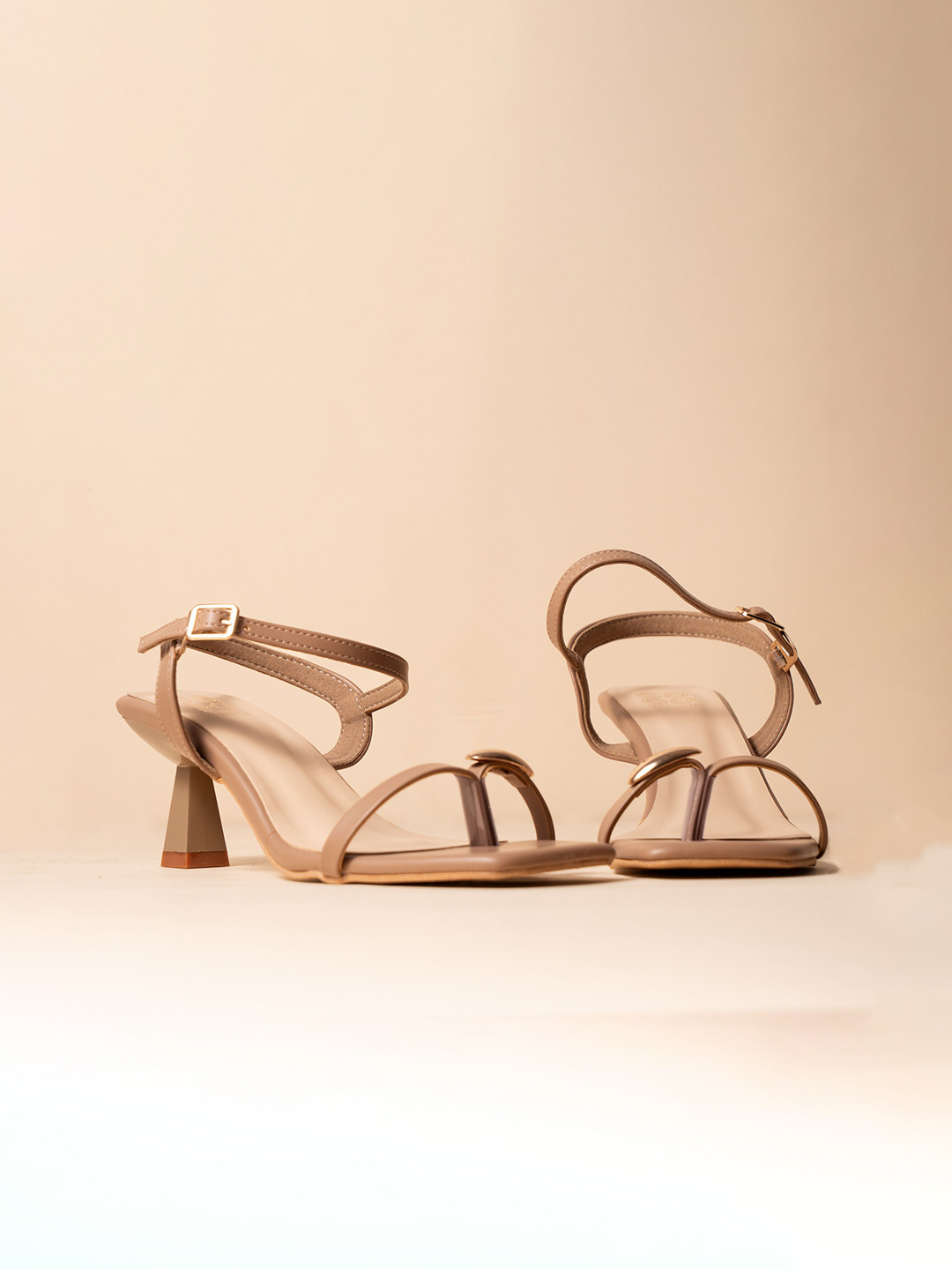 VANSON SHOES Women Block with Buckles