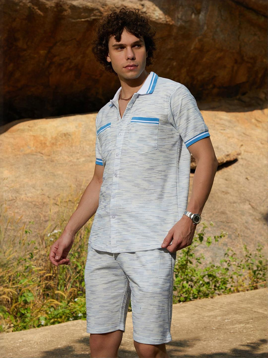 Campus Sutra Colorblocked Polo Collar Short Sleeves Shirt With Shorts