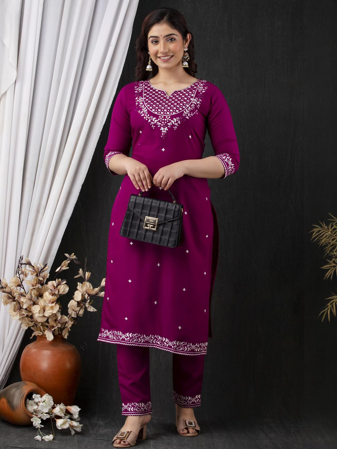 KRISKA Women Magenta & White Viscose Rayon Embroidered Kurta set