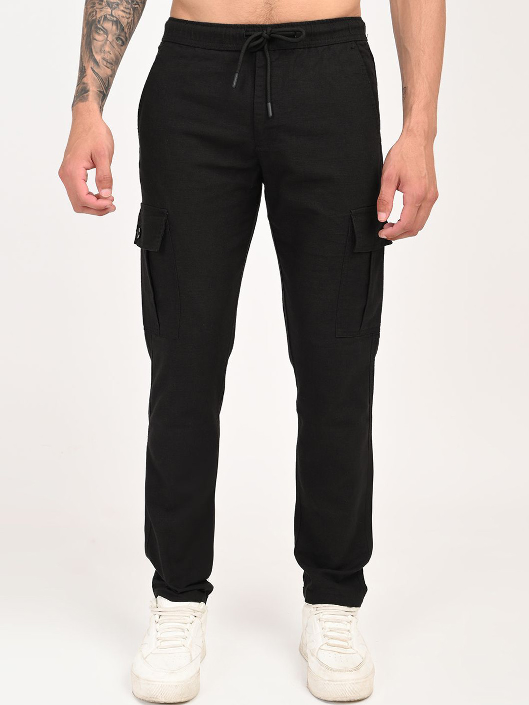 BLVNK Men Relaxed Slim Fit Linen Cargos Trousers