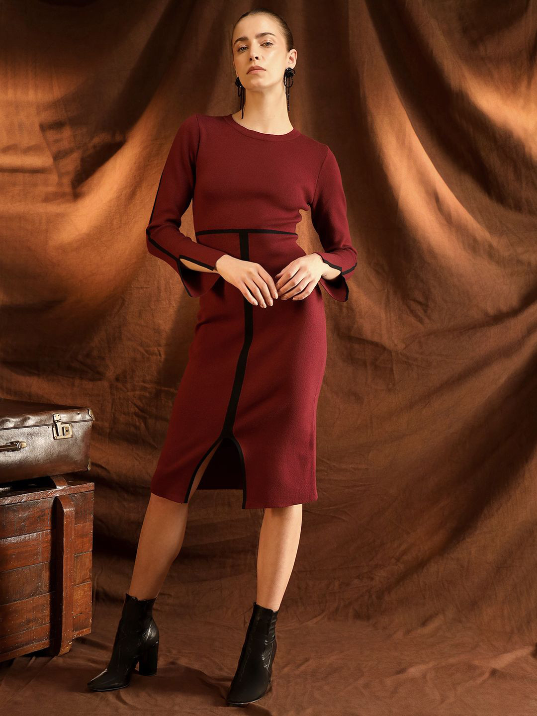 Kazo Hiro Slit Sleeves Bodycon Dress