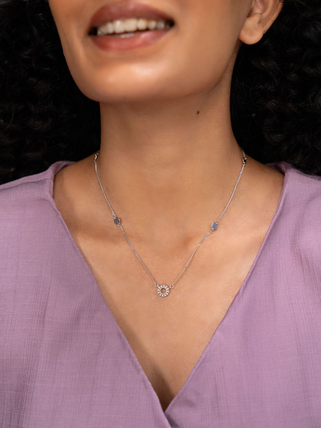 Shaya by CaratLane 925 Silver Artificial Stones Studded Chain
