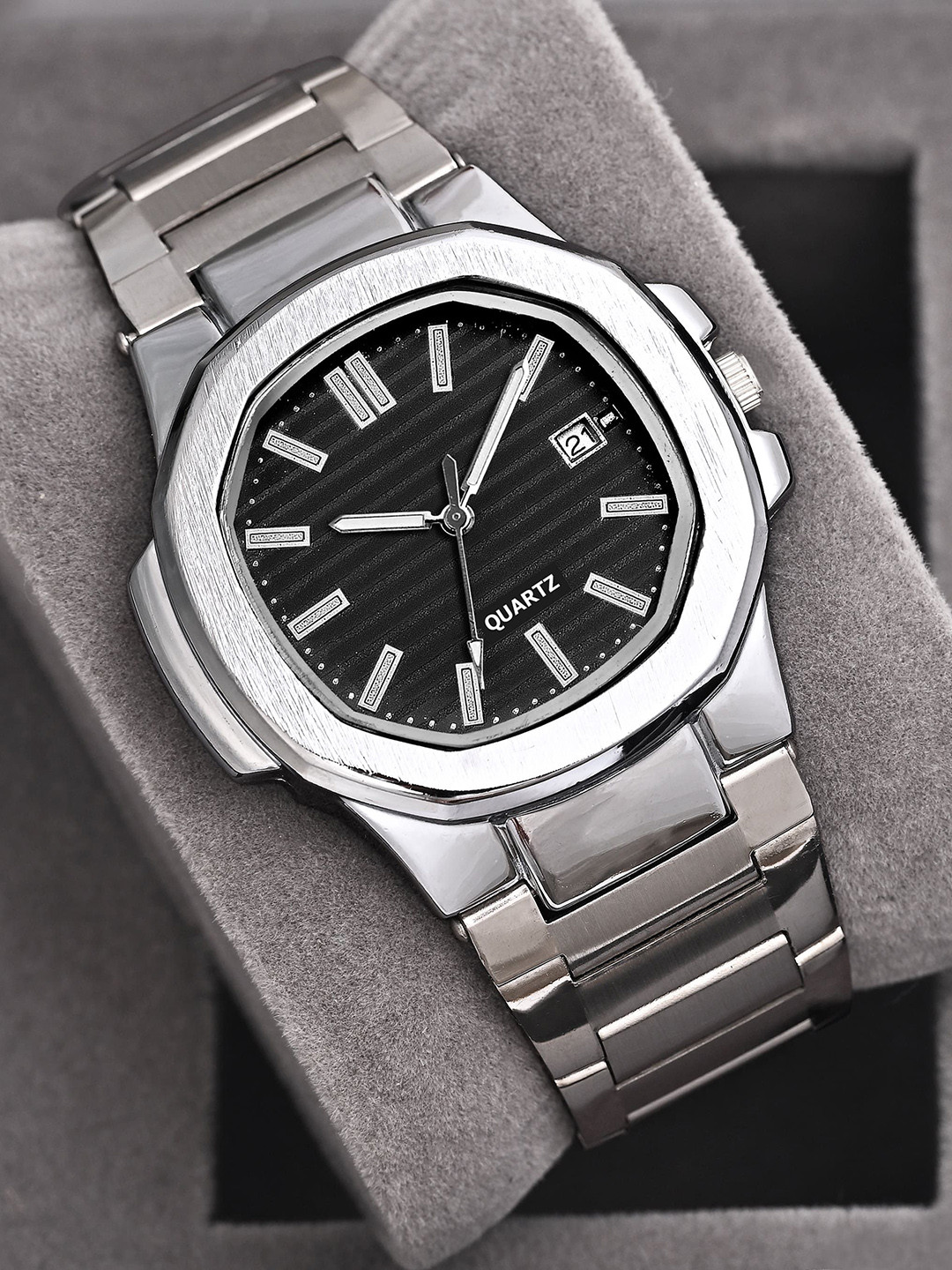 SWADESI STUFF Men Asymmetric Dial & Straps Analogue Watch WPPD BLACK