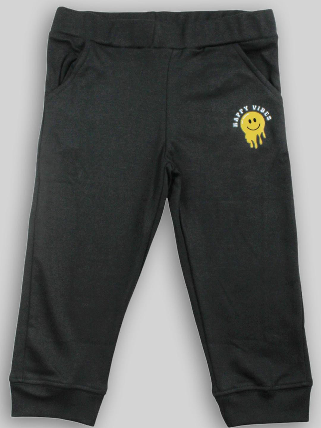 Awbabie Boys Black Solid Slim Fit Track Pants