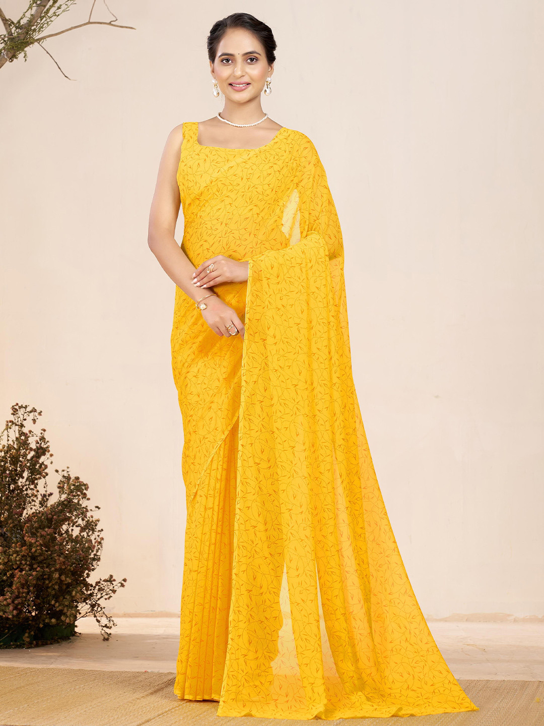 Garden Vareli Women Pure Georgette Abstract Printed Saree With Blouse Piece