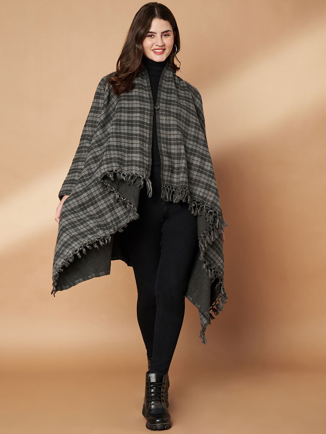 Zamour Checkered Weave Woolen Open Front Shrug