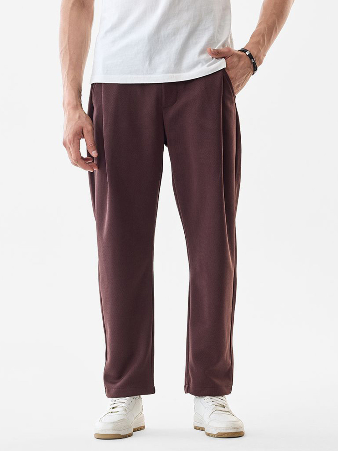 Snitch Men Textured Relaxed Fit Mid-Rise Korean Pants