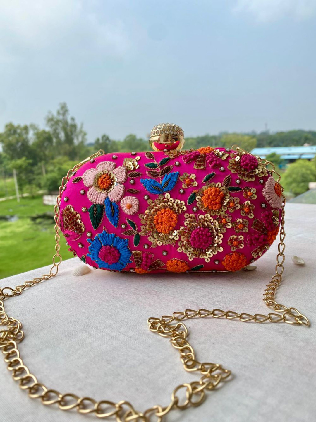 SALUJA PUNJABI JUTTI Floral Embellished Box Clutch