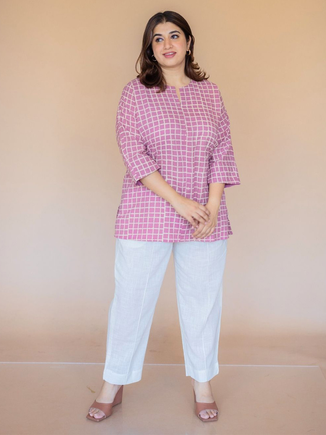 THE INDIAN ETHNIC CO. delilah collection Women Checked Round Neck Cotton Top