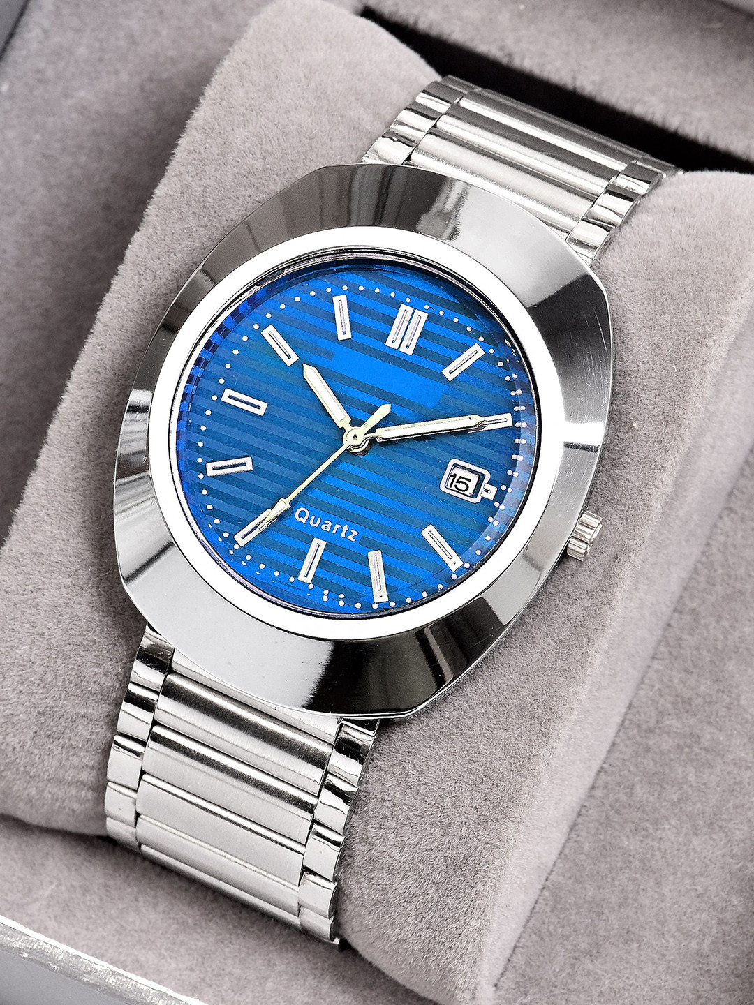SWADESI STUFF Men Dial & Straps Analogue Watch WOIG BLUE