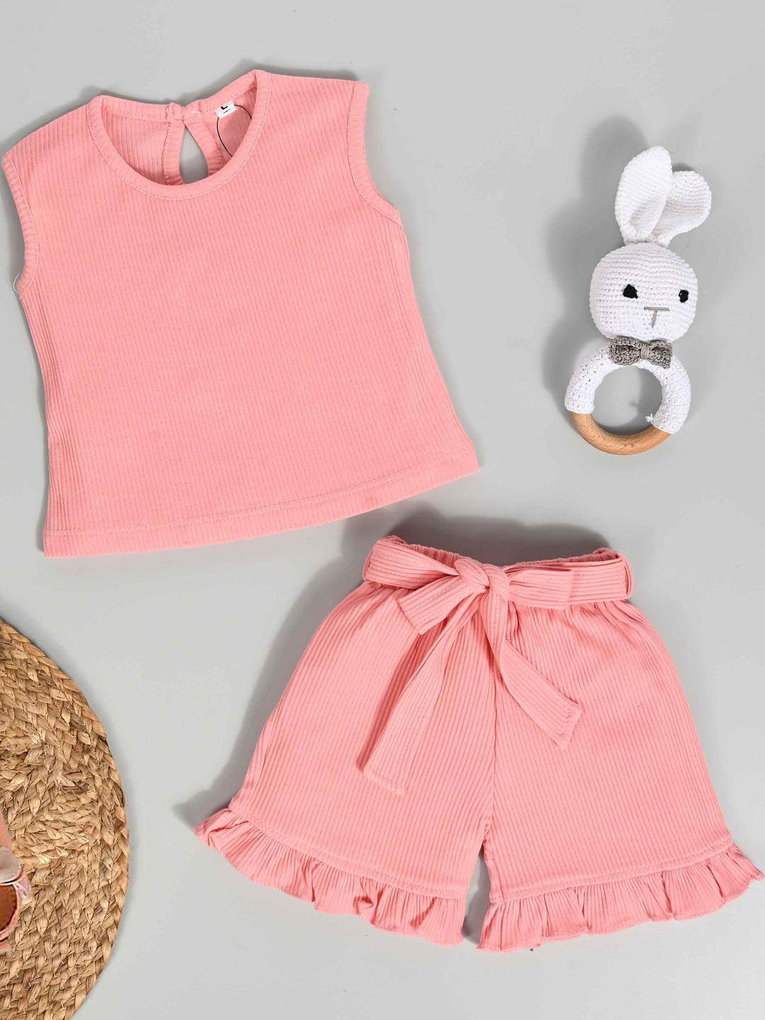 Hijo Kids Wear Girls Peach T-shirt with Shorts