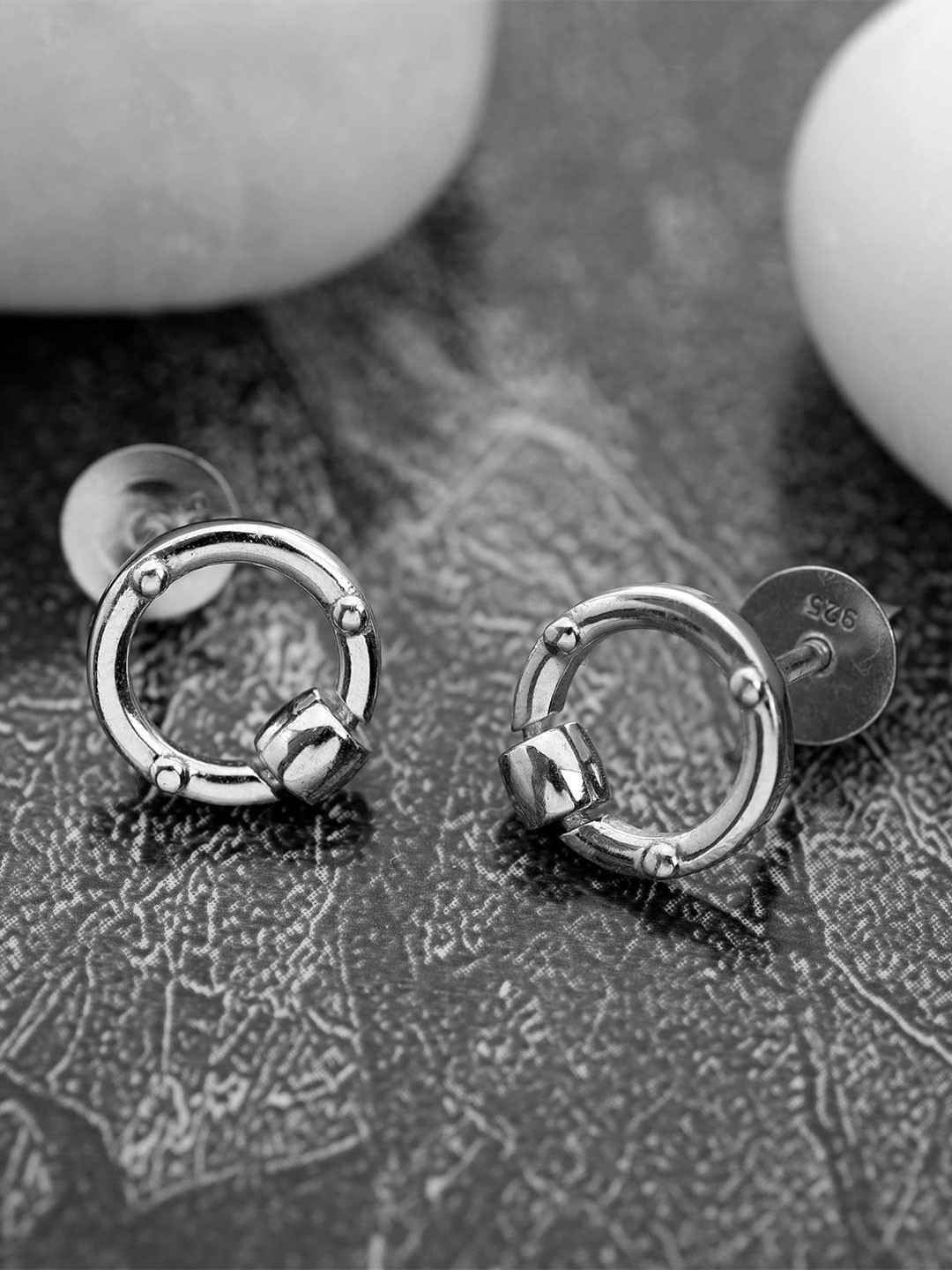 AMONROO 925 Silver Rhodium-Plated Circle & Square Studs