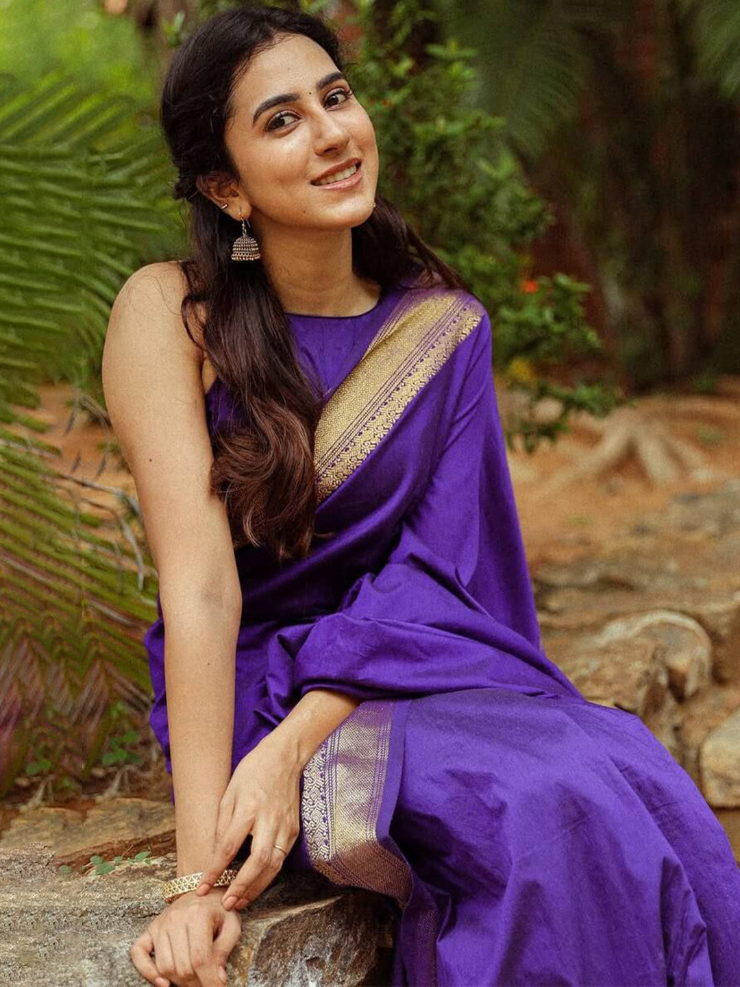 SWEETPEL Banarasi Zari Saree