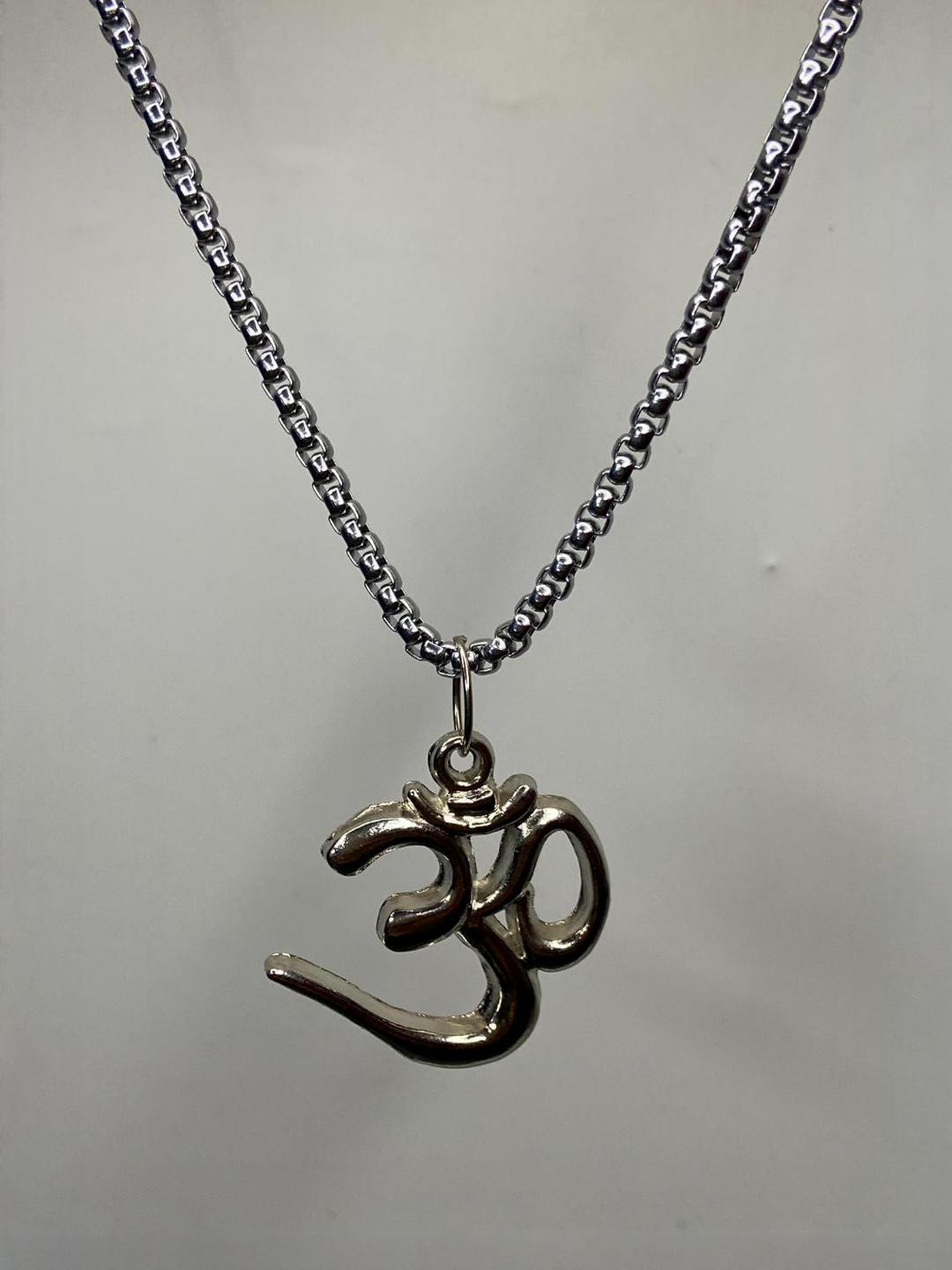 Psight Rhodium-Plated Silver Om Symbol Pendant Necklace with Box Chain