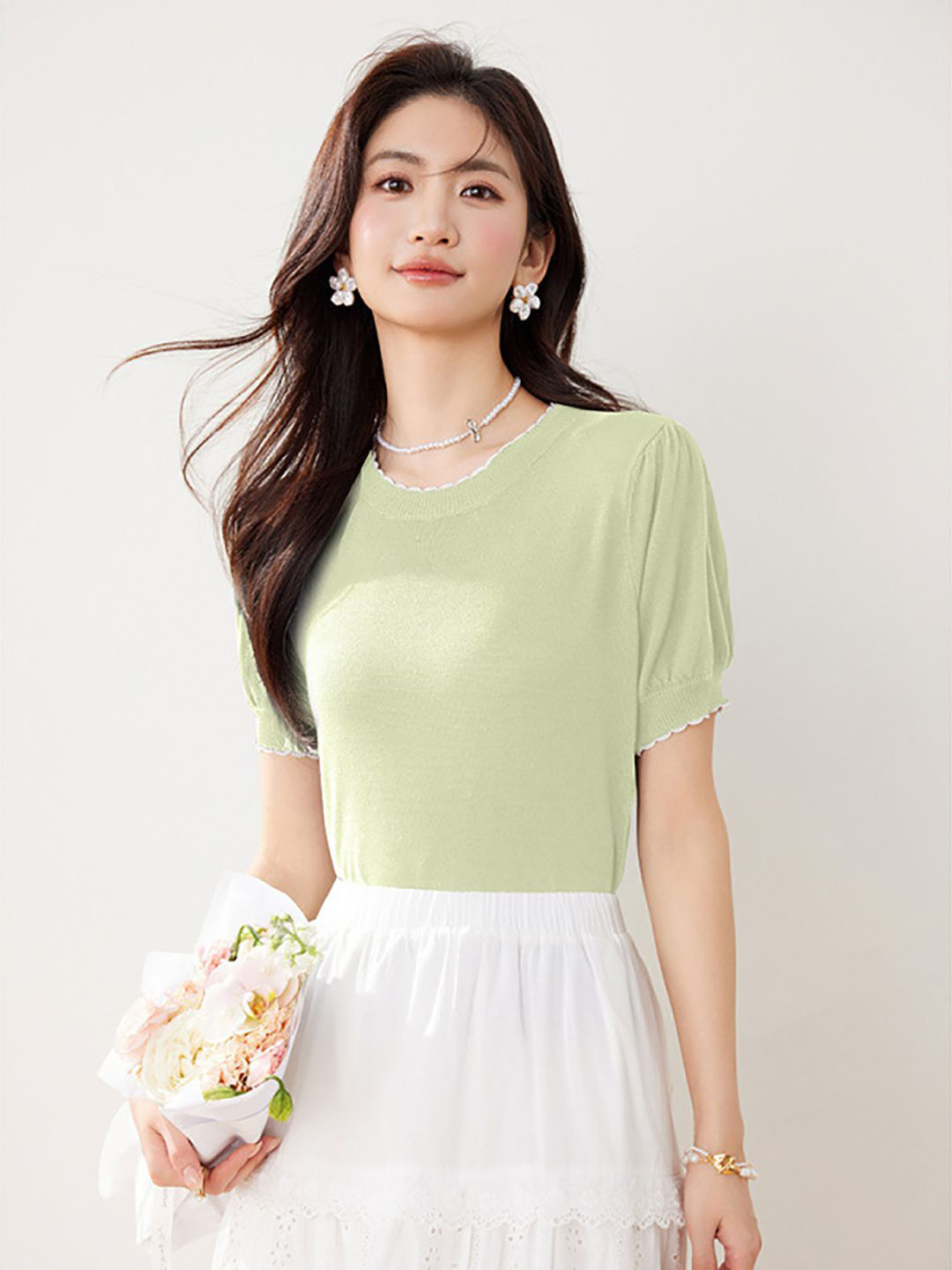 bebe Women Solid Short Sleeves Pullover Sweatshirt