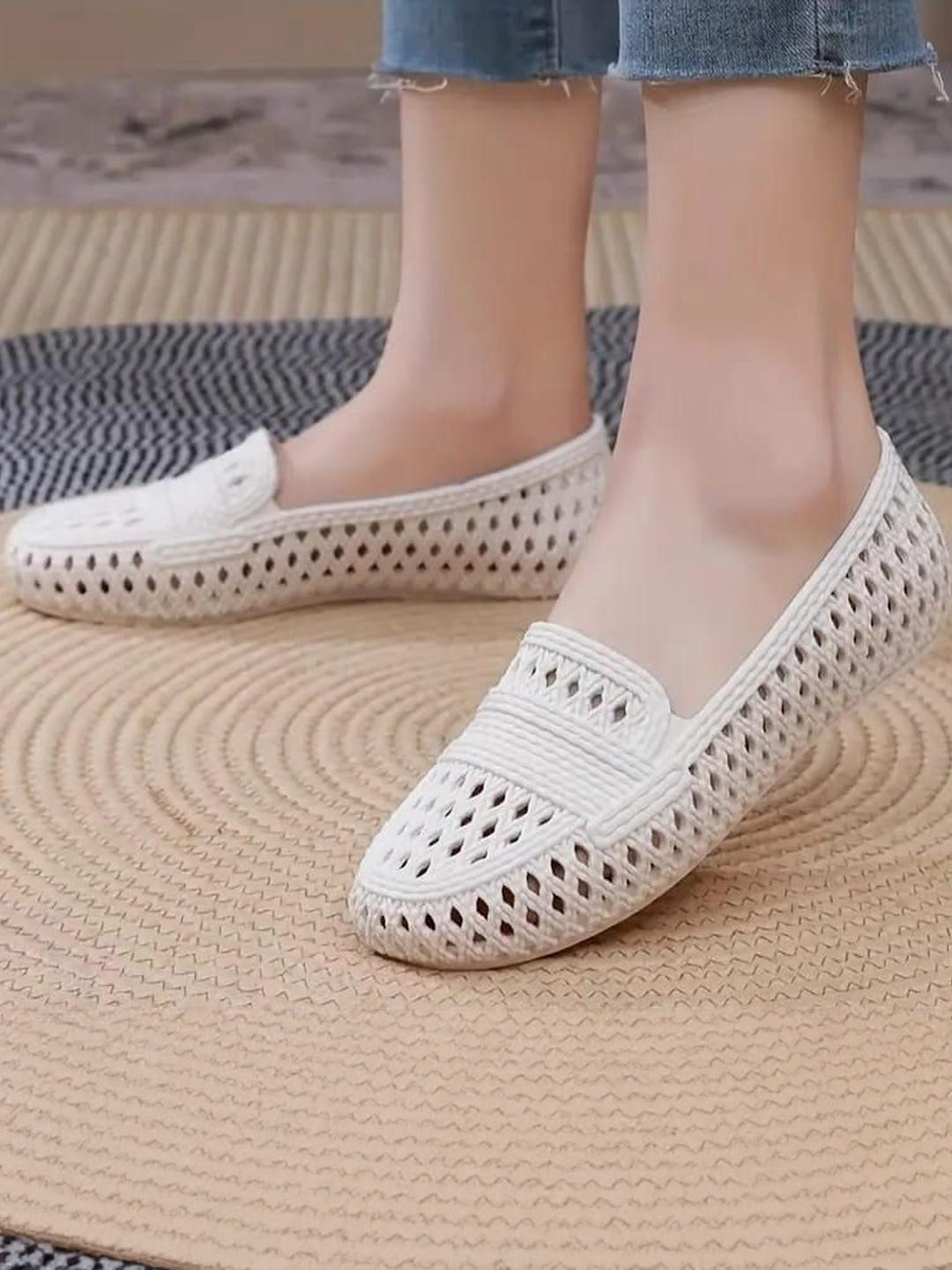 Shozie Women White Mules Flat