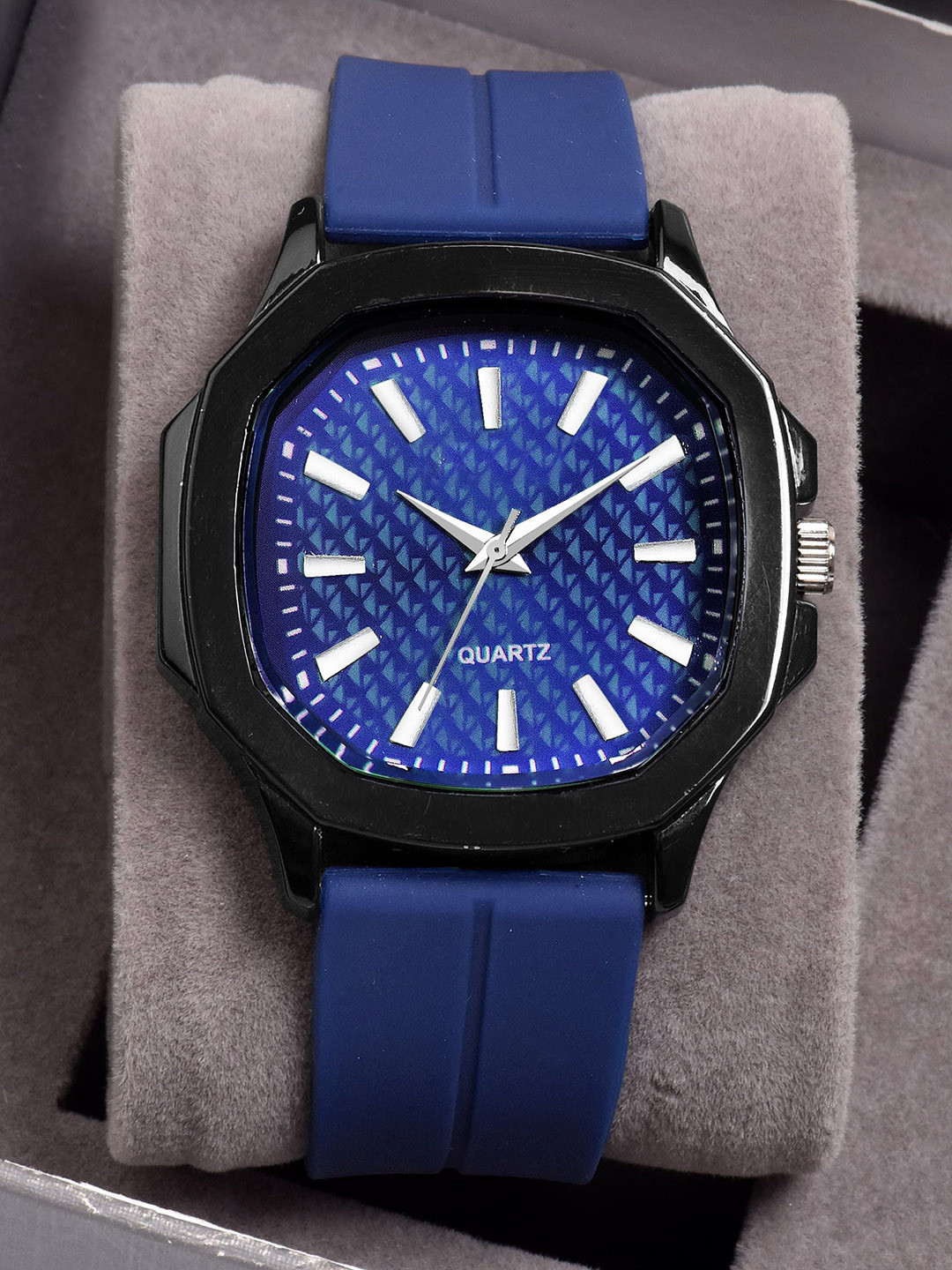 SWADESI STUFF Men Dial & Straps Analogue Watch W701 BLUE