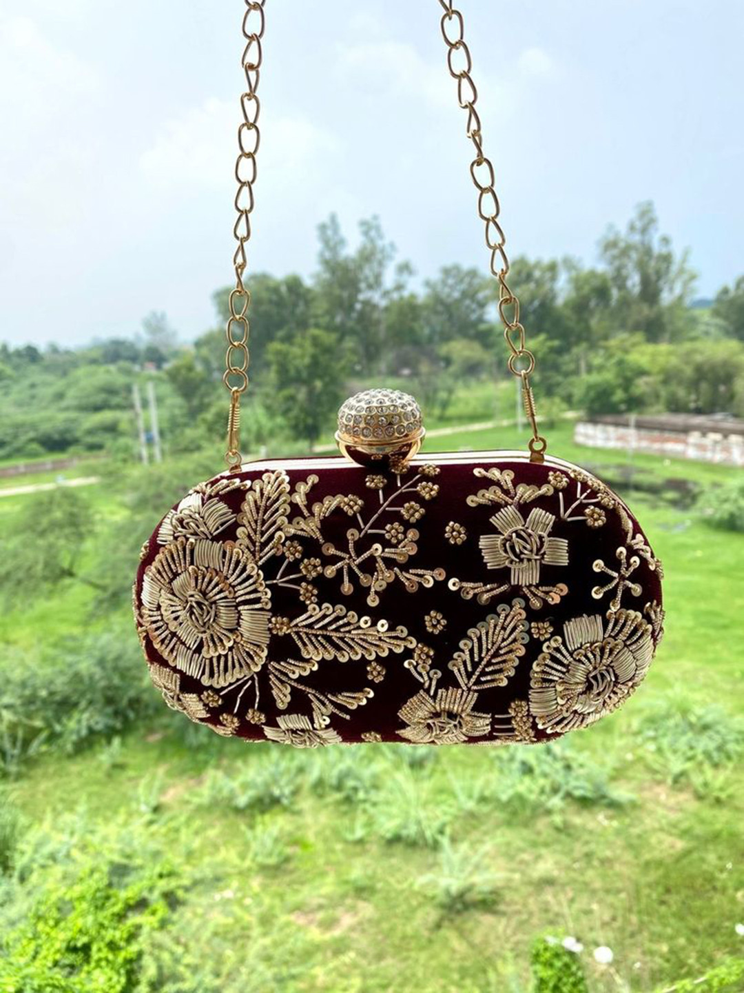 SALUJA PUNJABI JUTTI Floral Embellished Box Clutch