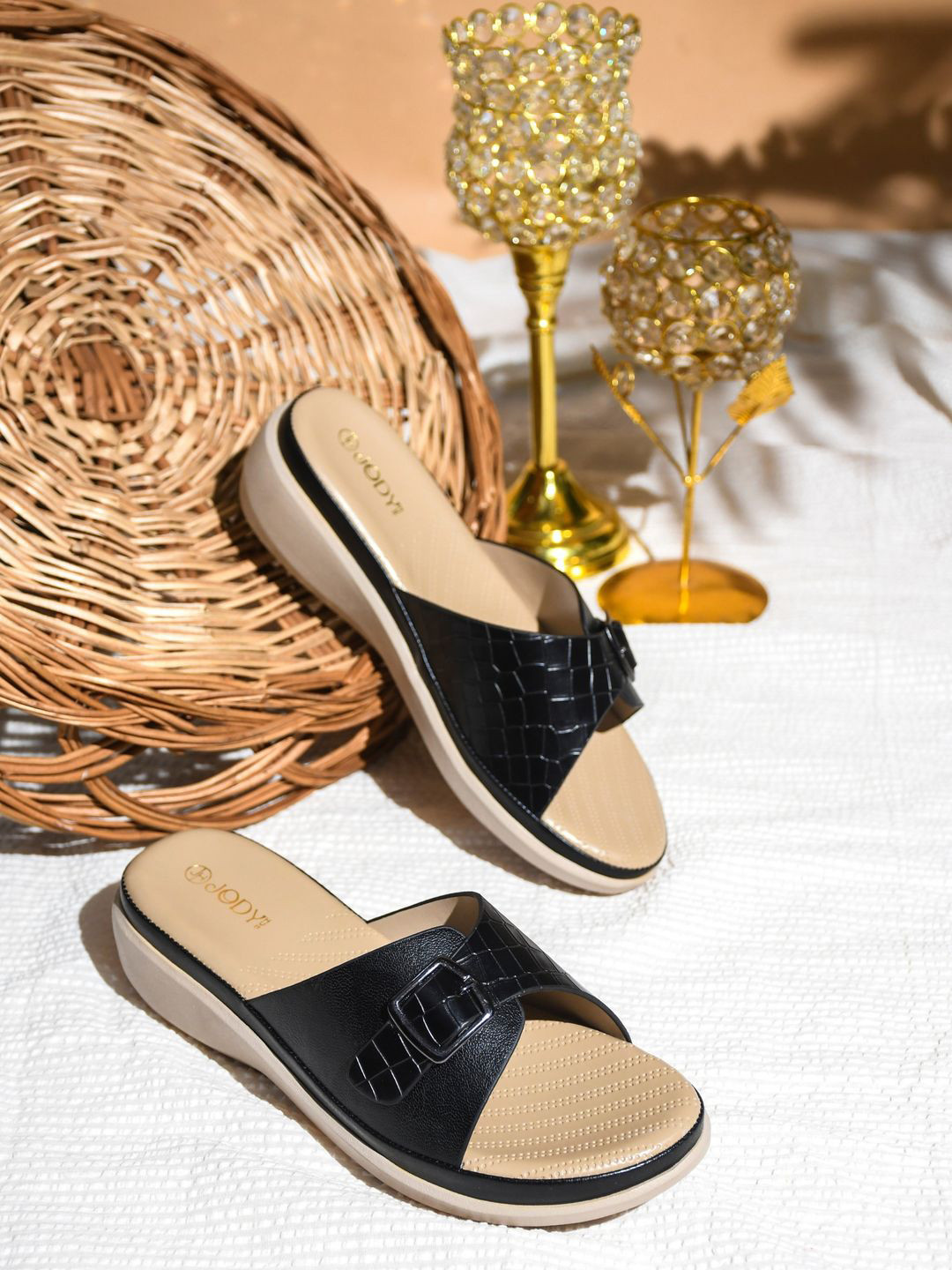 JodyHub Women Textured Comfort Heel Sandals with Buckles