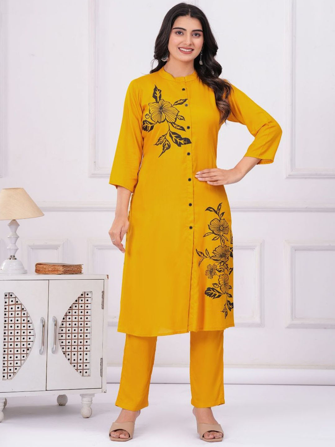 ZELA Women Floral Printed Kurta with Trousers
