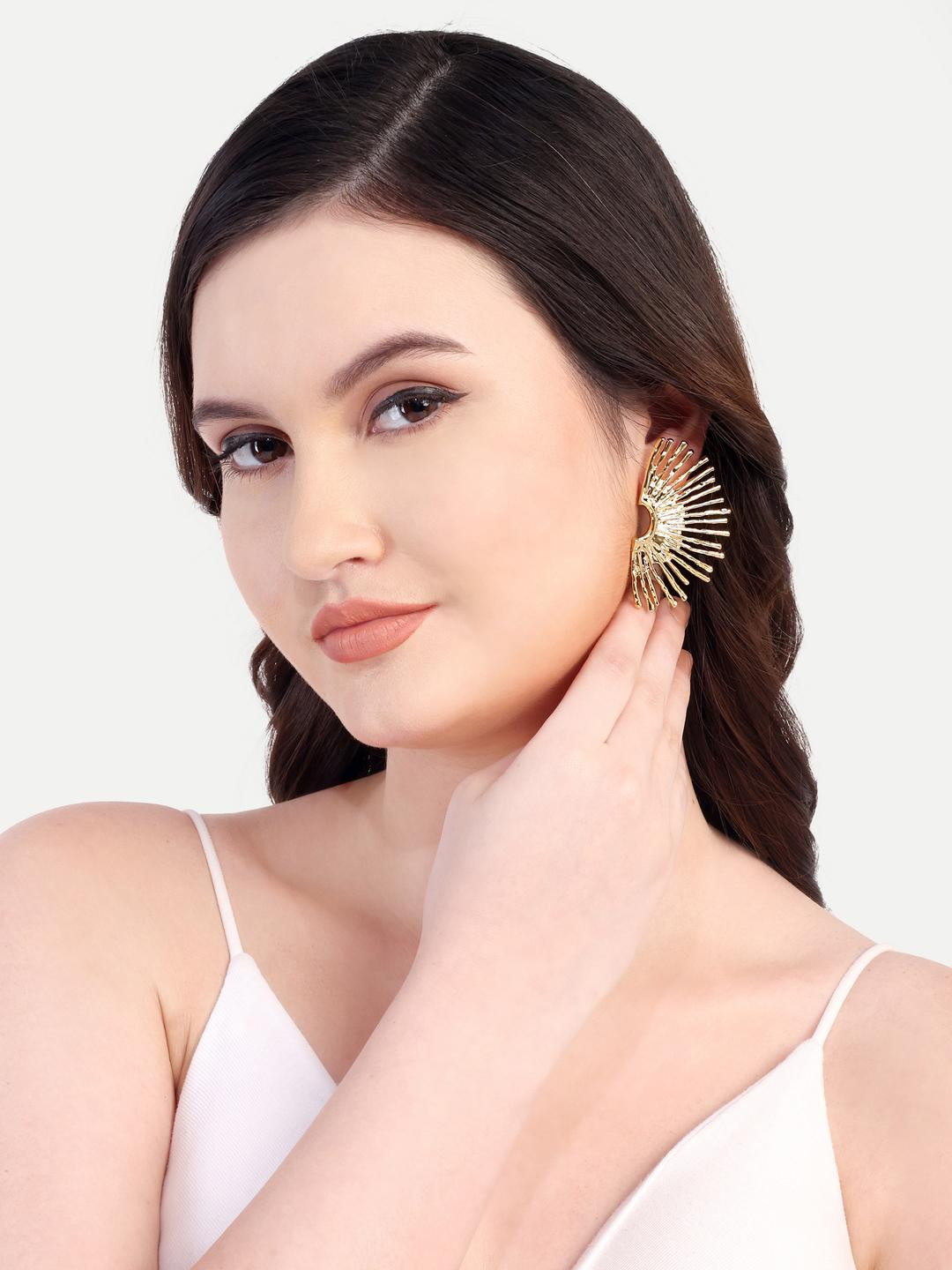 CROWN NINE Gold-Plated Copper NA Studs