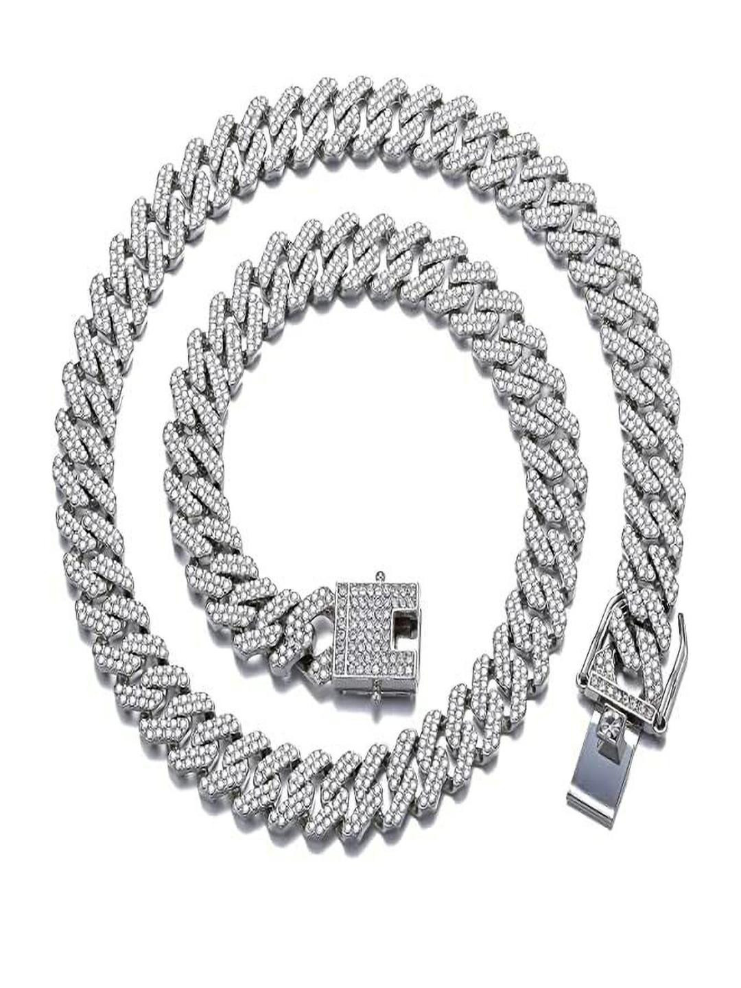 Samna Handicrafts Silver-Plated Stainless Steel Rhinestone Studded Round Necklace