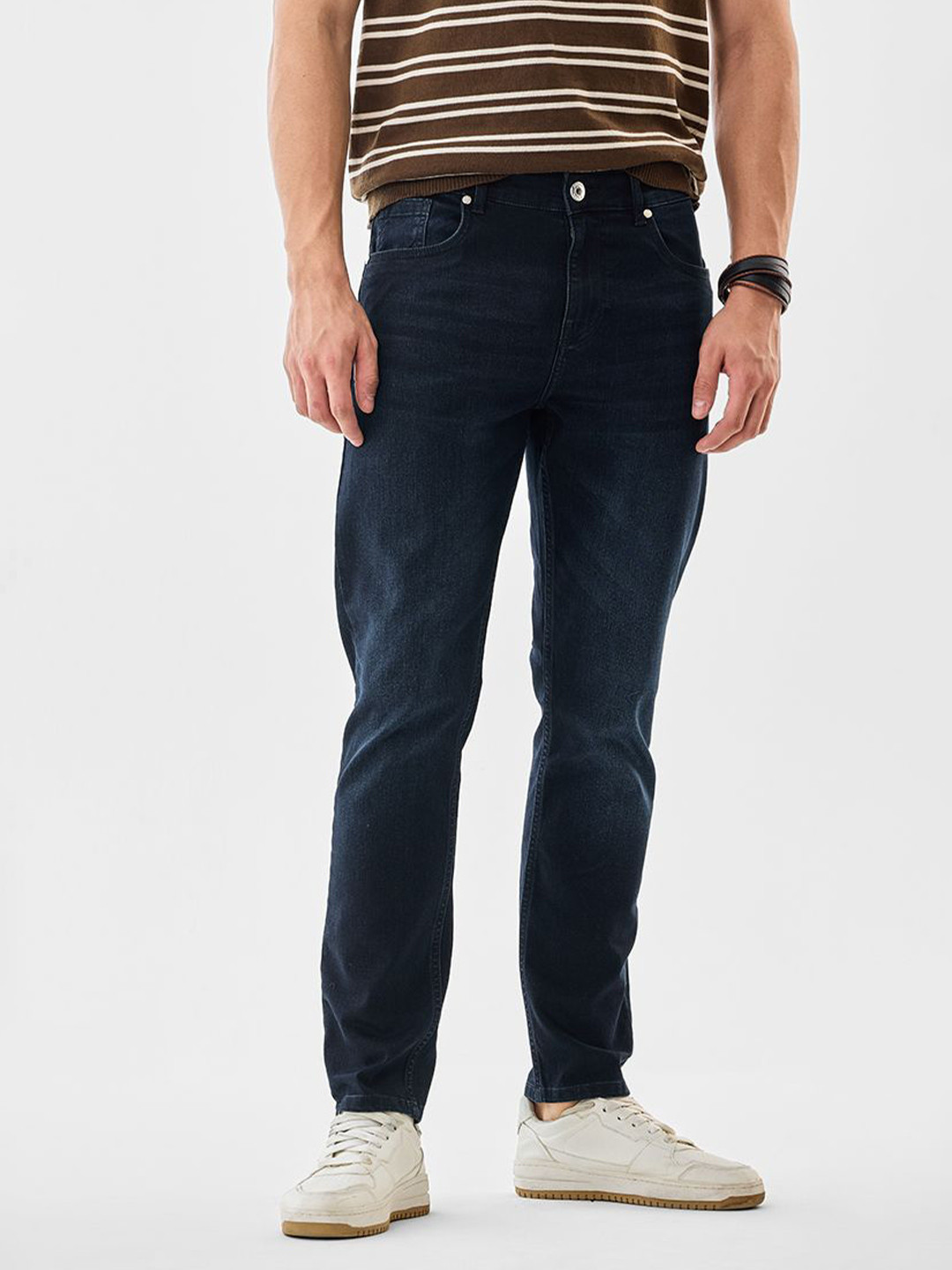 Snitch Men Relaxed Fit Low-Rise Cotton Stretchable Jeans