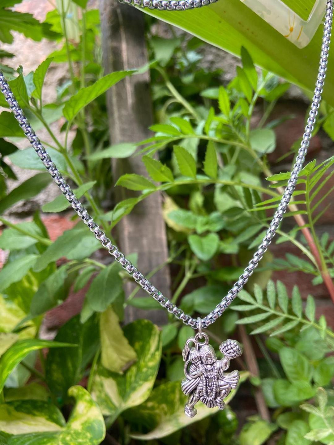KALAFICIAL Unisex Silver-Toned Hanuman Pendant With Box Chain