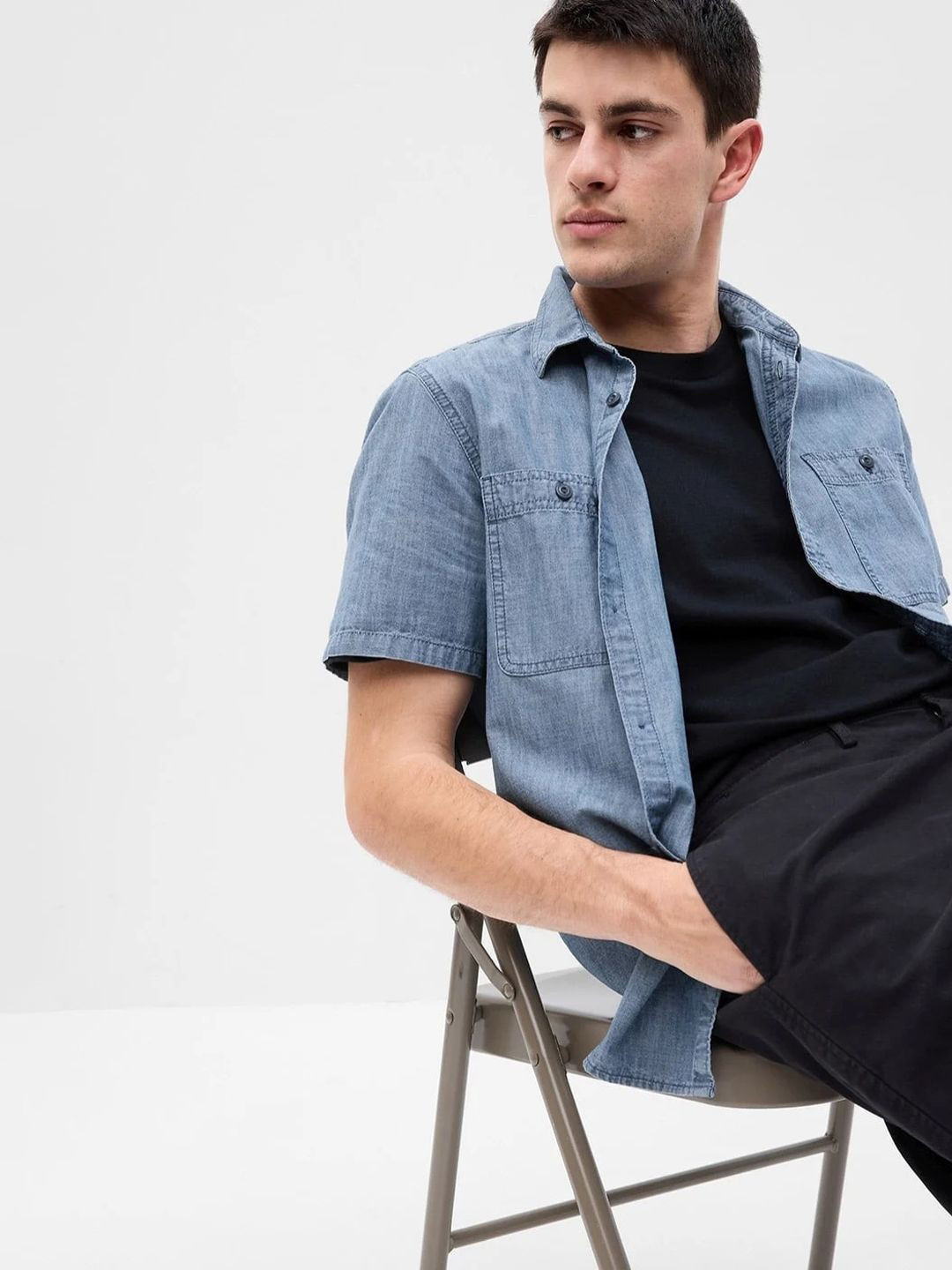 GAP Denim Spread Collar Short Sleeves Classic Pure Cotton Shirt