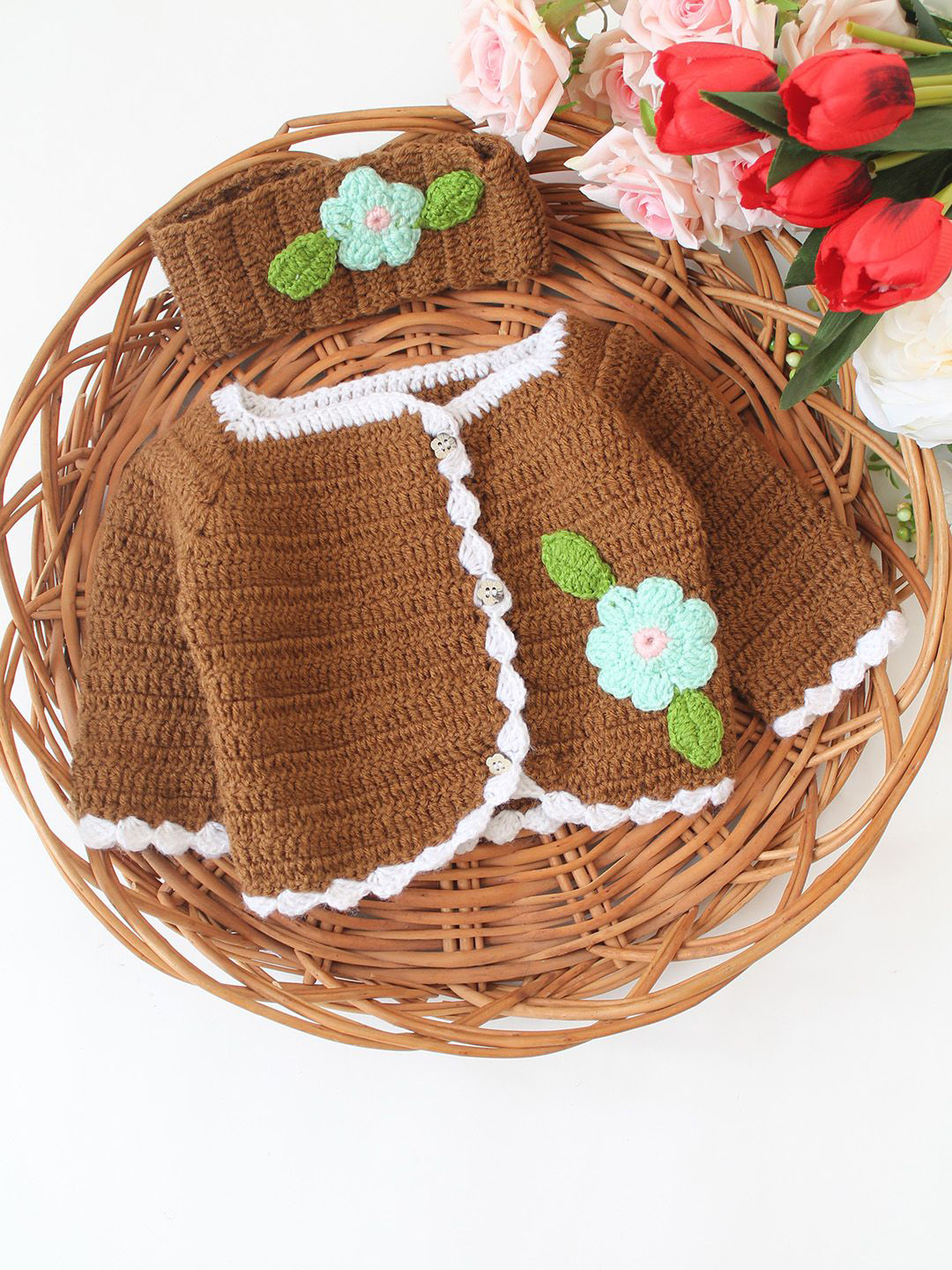 Woonie Kids Crochet Floral Applique Cardigan