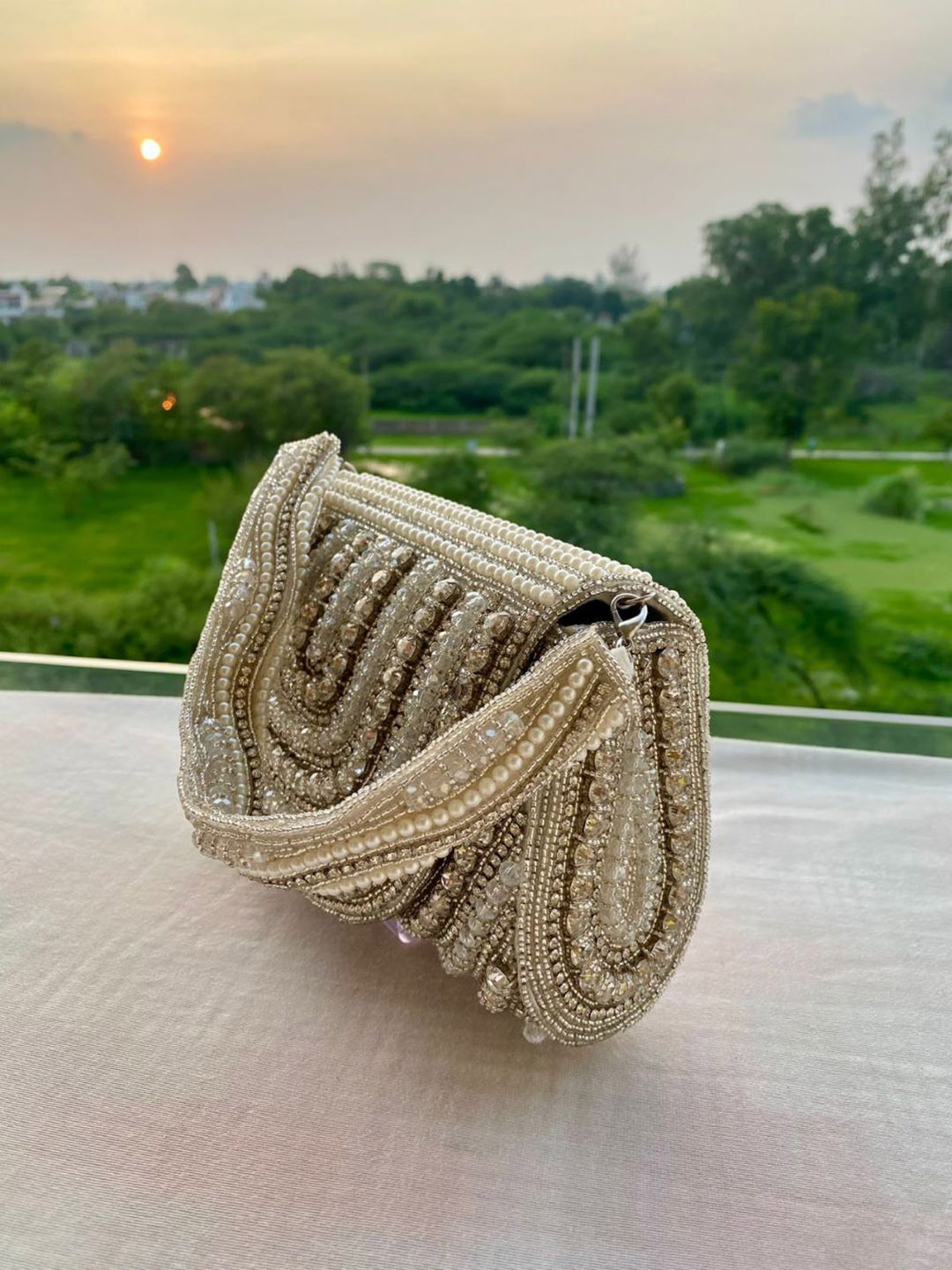 SALUJA PUNJABI JUTTI Women Ethnic Motifs Printed Structured Embellished Handheld Bag