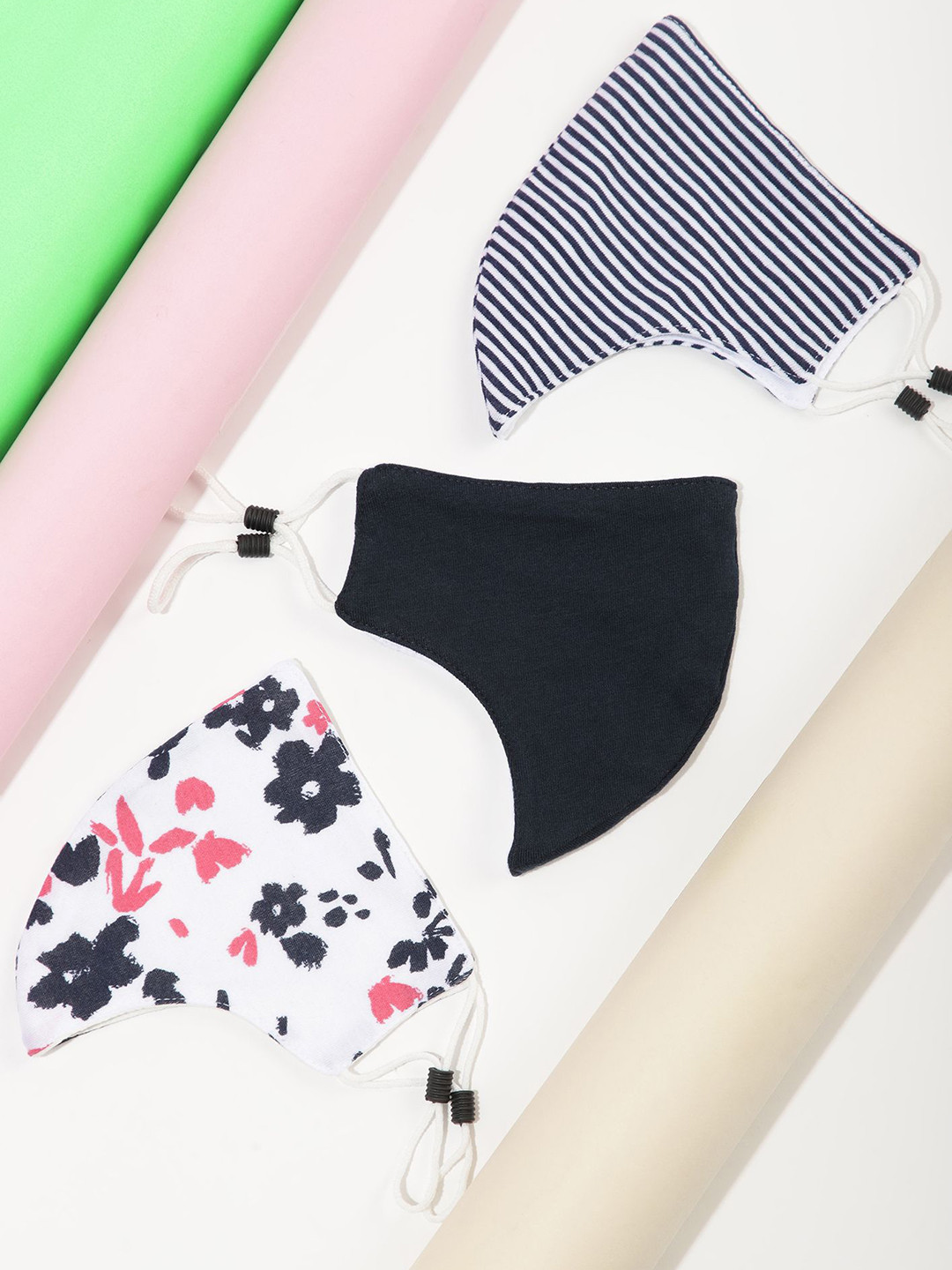 LULU & SKY Women Pack Of 3 Printed Reusable Outdoor Face Masks