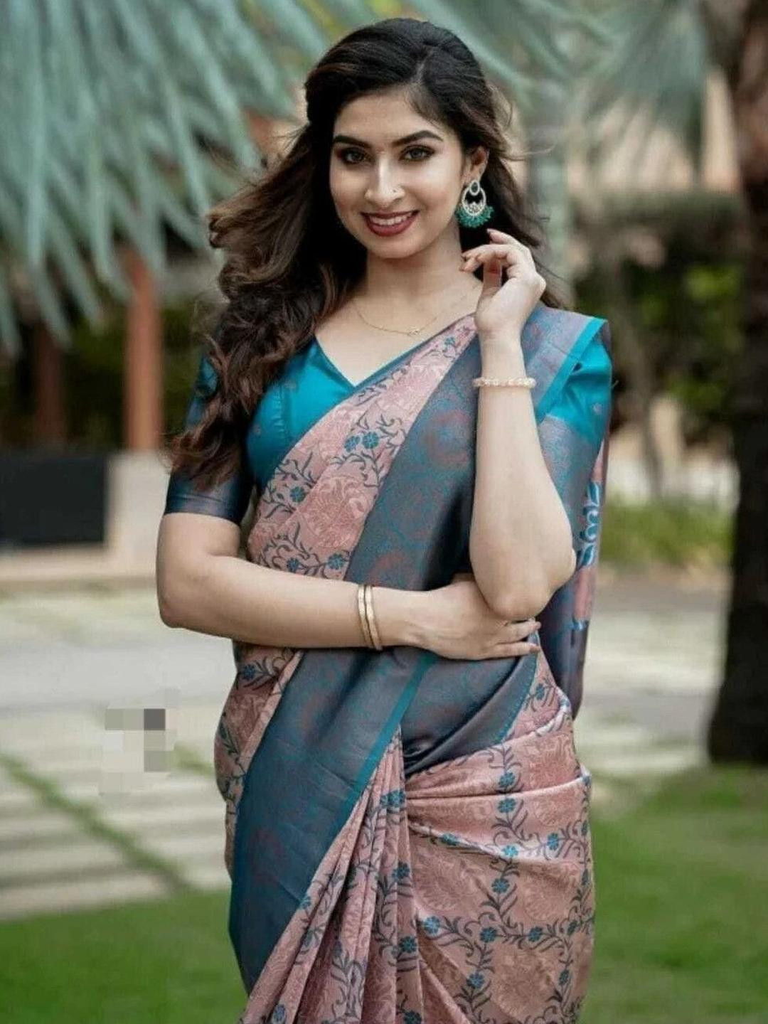Zenophily Floral Woven Design Kanjivaram Pure Silk Saree