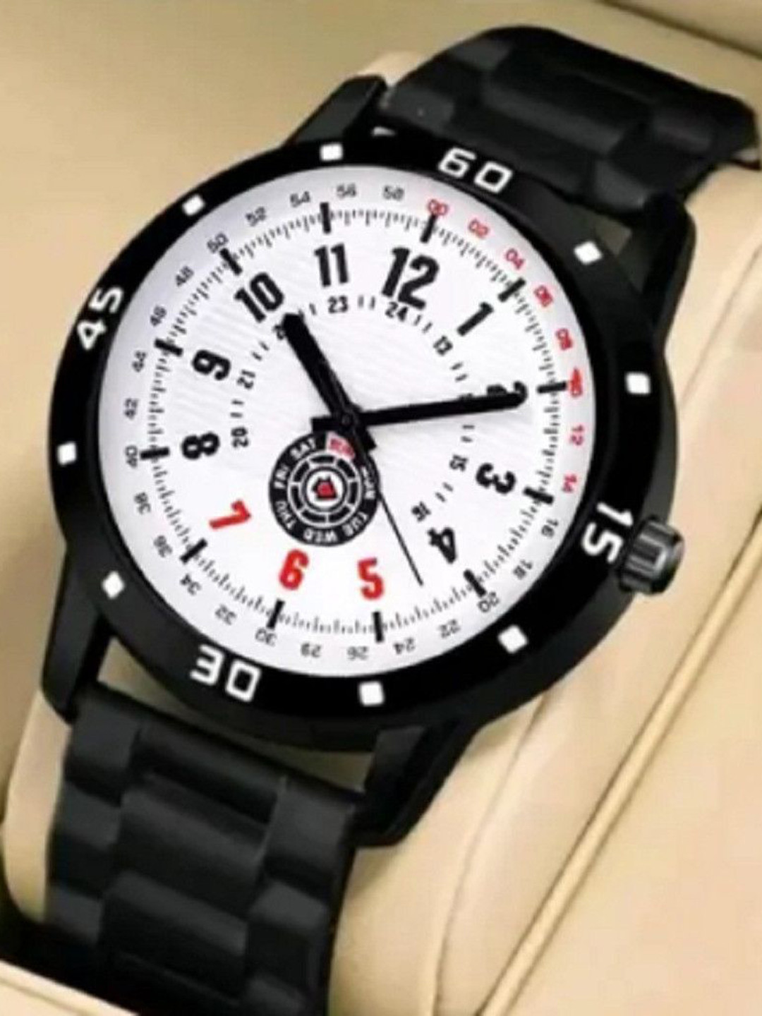 Miss Perfect Men Dial & Bracelet Style Straps Analogue Watch FG121