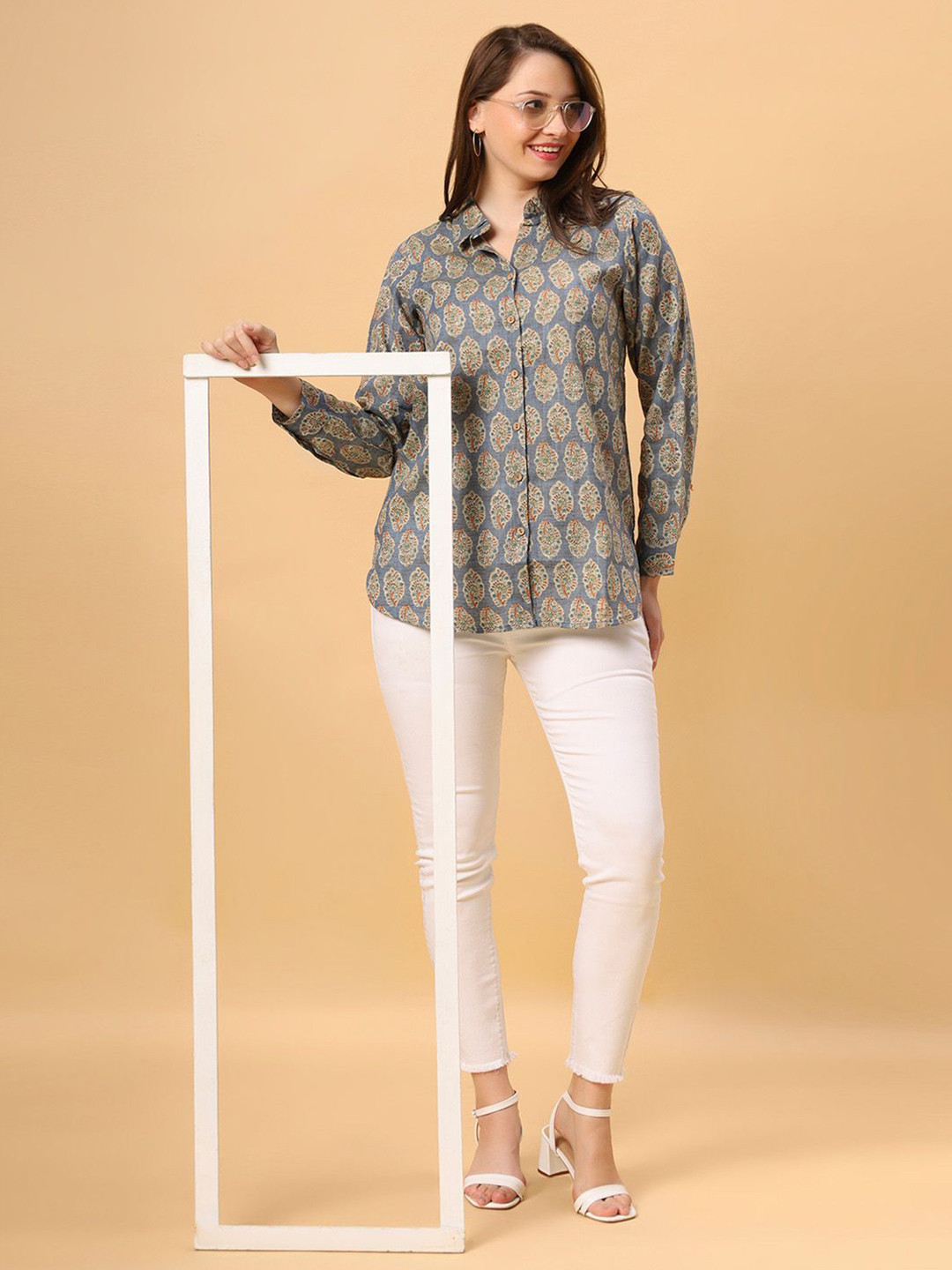 SANAA Women Ethnic Motifs Printed Shirt Collar Short Kurti