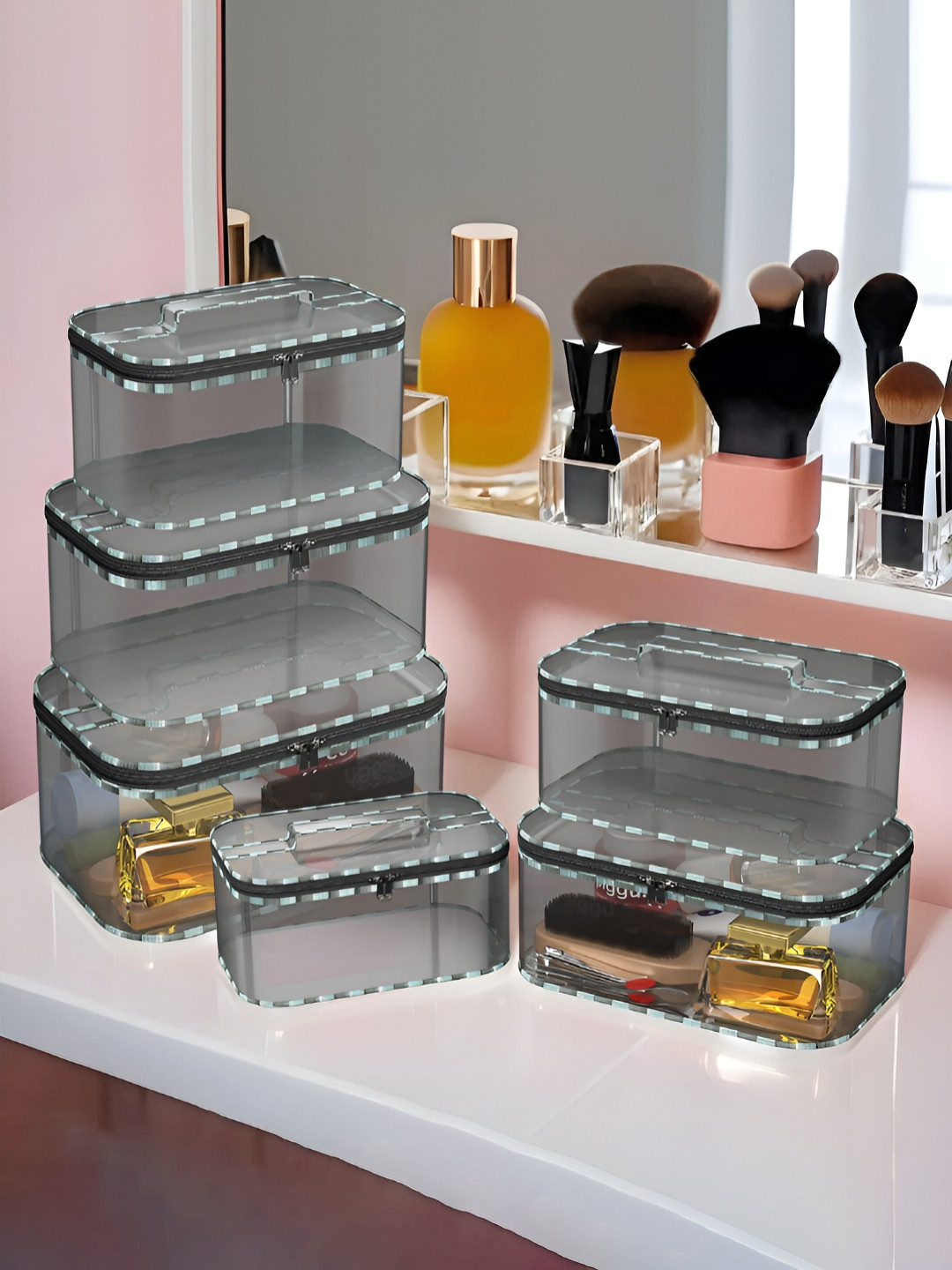 Aura Grey & White 6 Pieces Check Printed Makeup Organisers