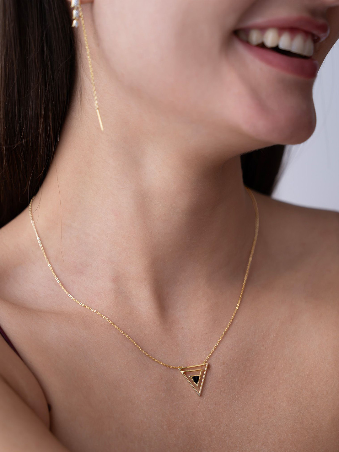 KYMEE 18K Gold Vermeil Vermeil Geometric Triangle Chain
