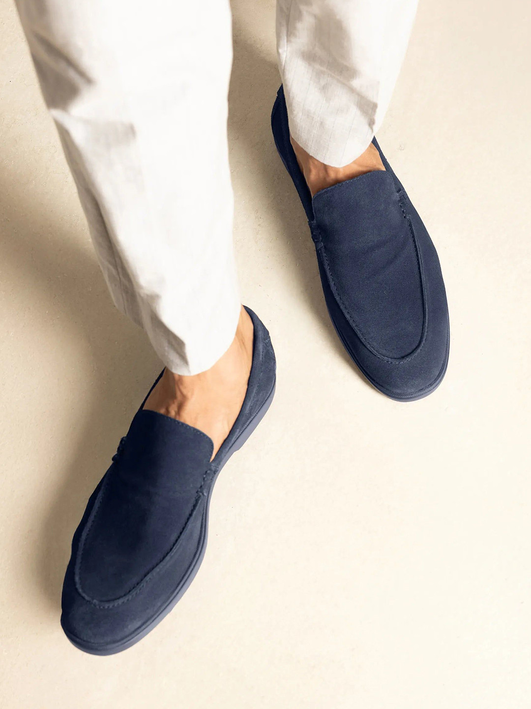 RARE RABBIT Men Velour Navy Light