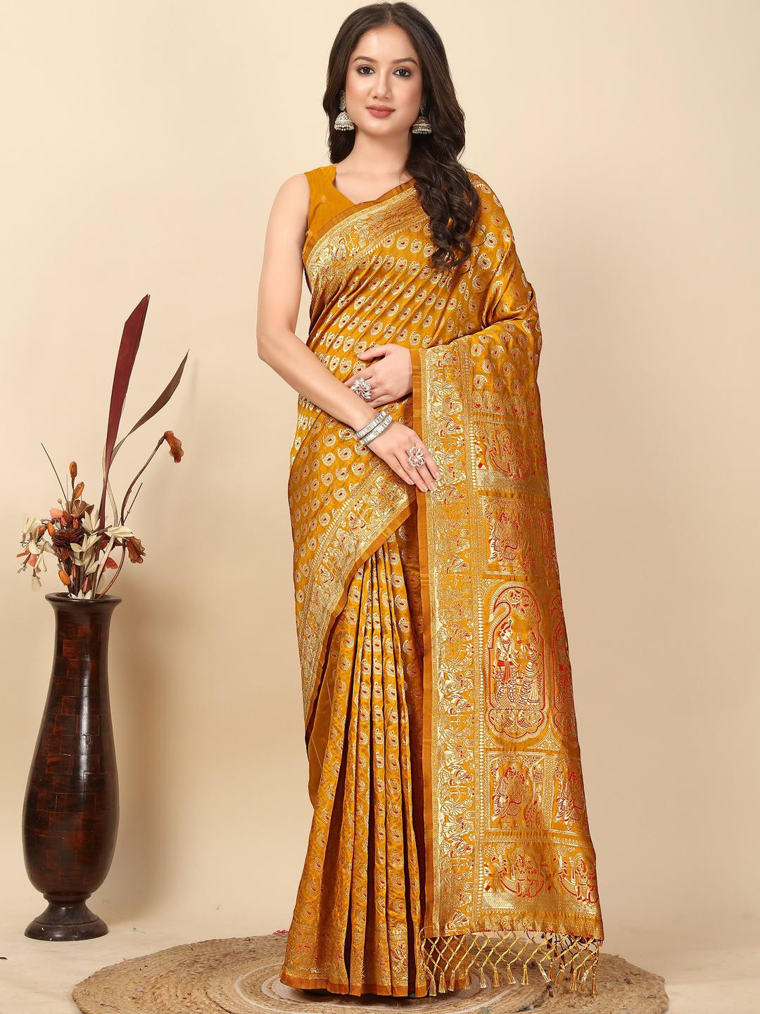 SSHAGUN LIFESTYLE Paisley Woven Design Banrasi Saree with Blouse Piece