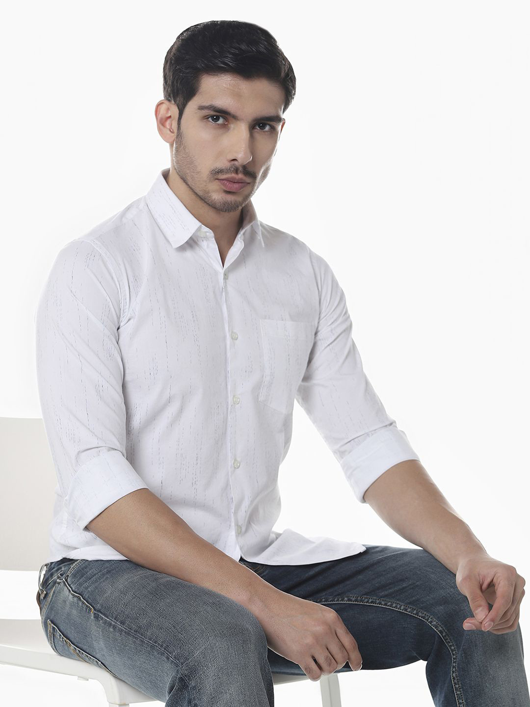 Klub Fox Abstract Printed Spread Collar Slim Fit Cotton Shirt