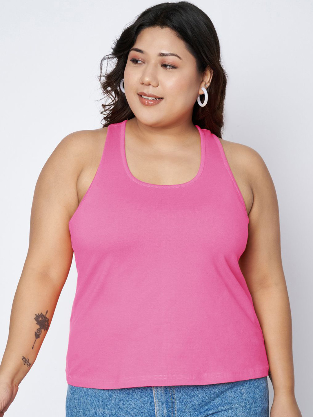 BRINNS Plus Size Racer Back Camisoles