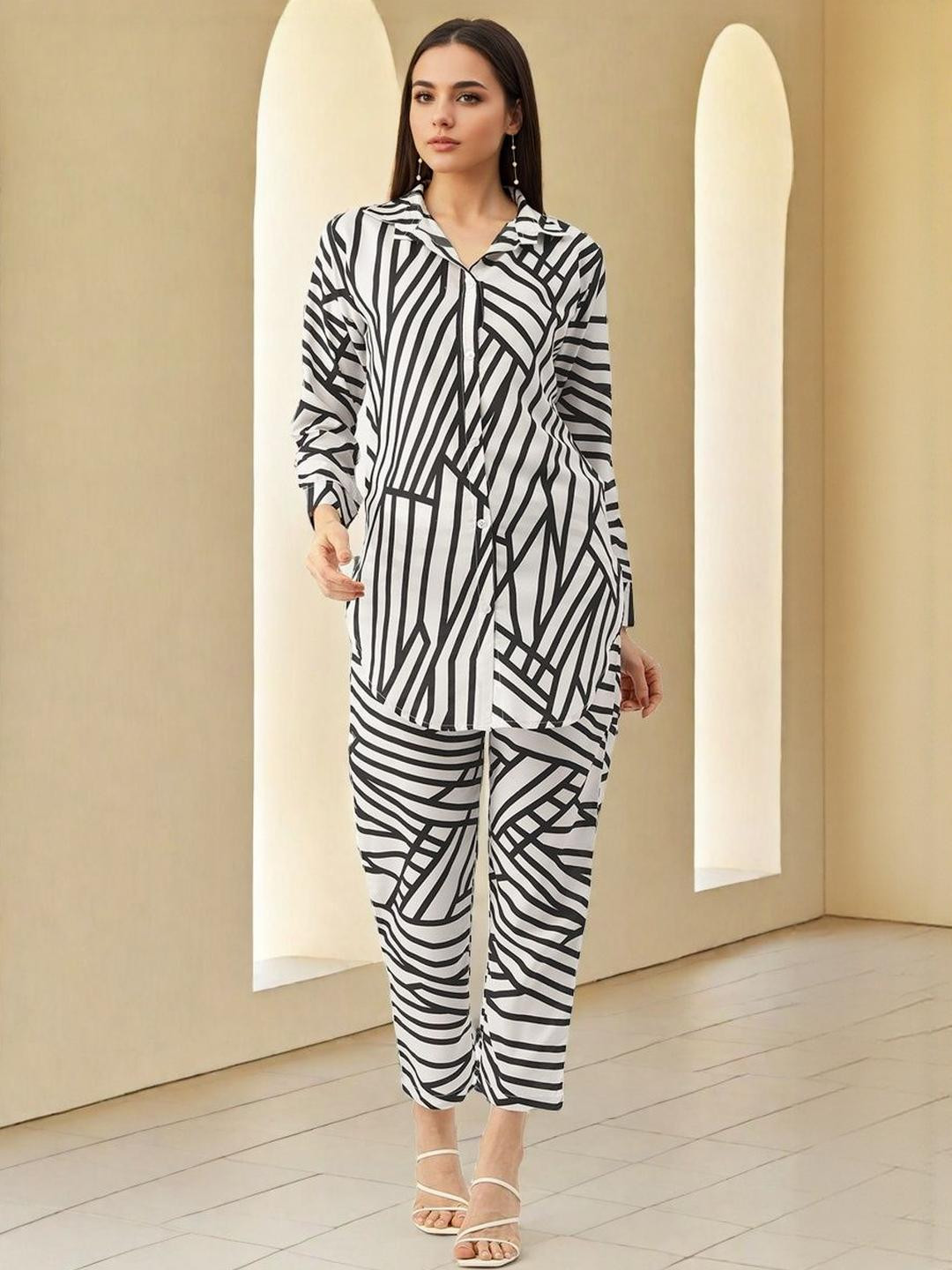 SZN Women Black & White Printed Shirt Collar Tunic With Trousers Co-Ords