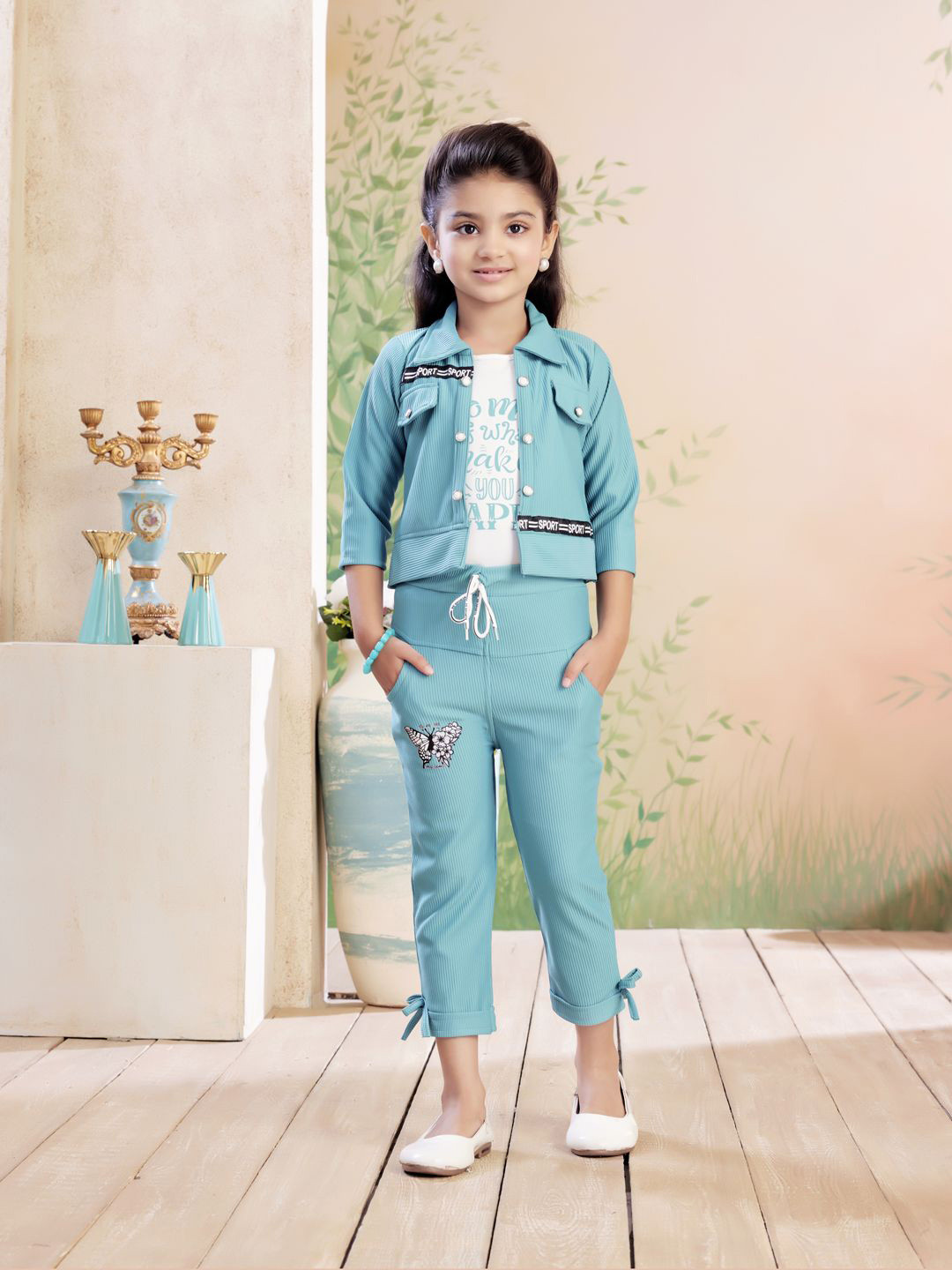 Aarika Girls Printed Short Sleeves T-Shirt With Jacket & Trouser