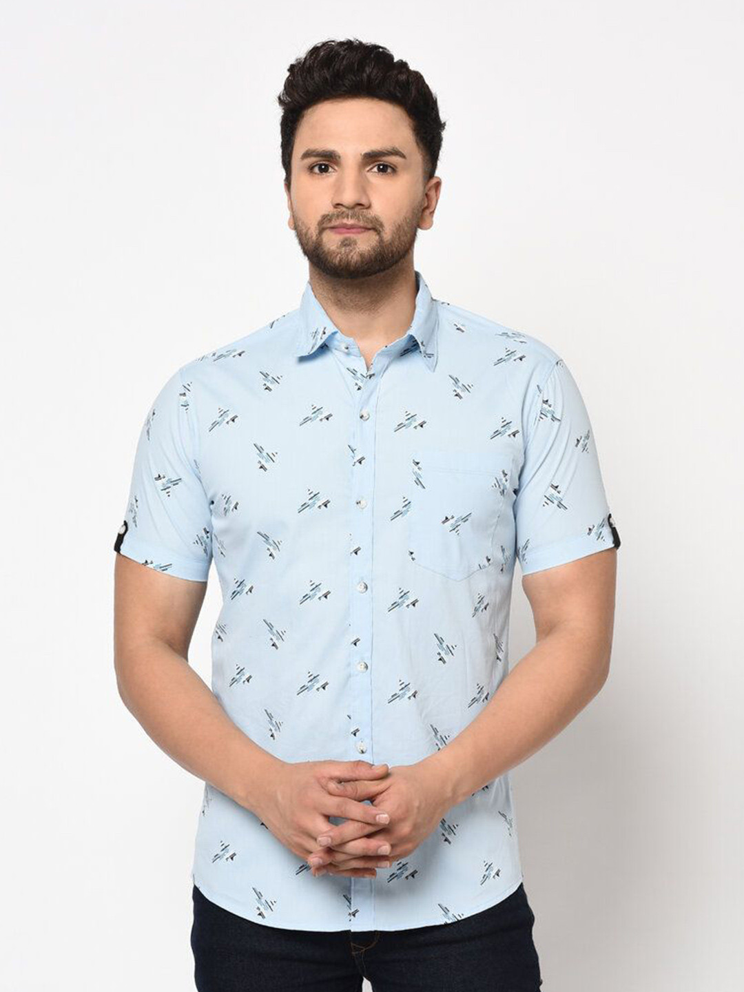 Apuesto Men India Slim Fit Conversational Printed Spread Collar Cotton Casual Shirt
