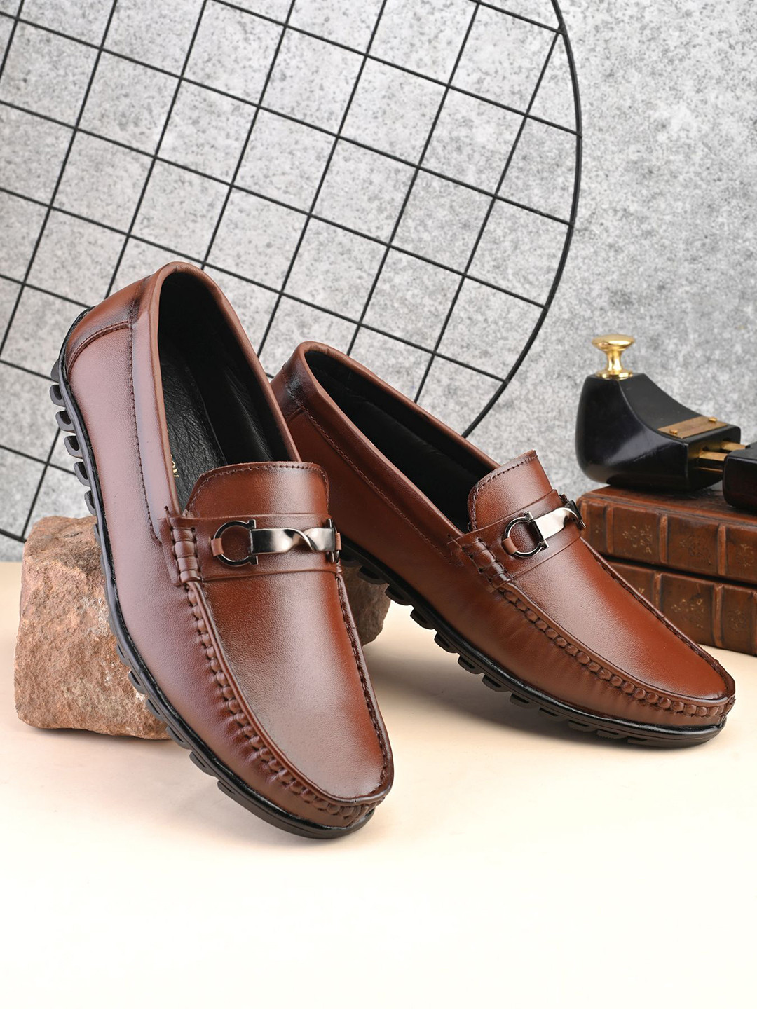 FELELOZ LONDON Men Solid Leather Formal Loafers