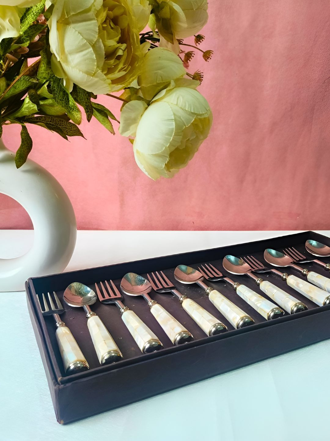 THE HOME CO. Set Of 12 White & Grey Stainless Steel Mother Of Pearl Cutlery Set