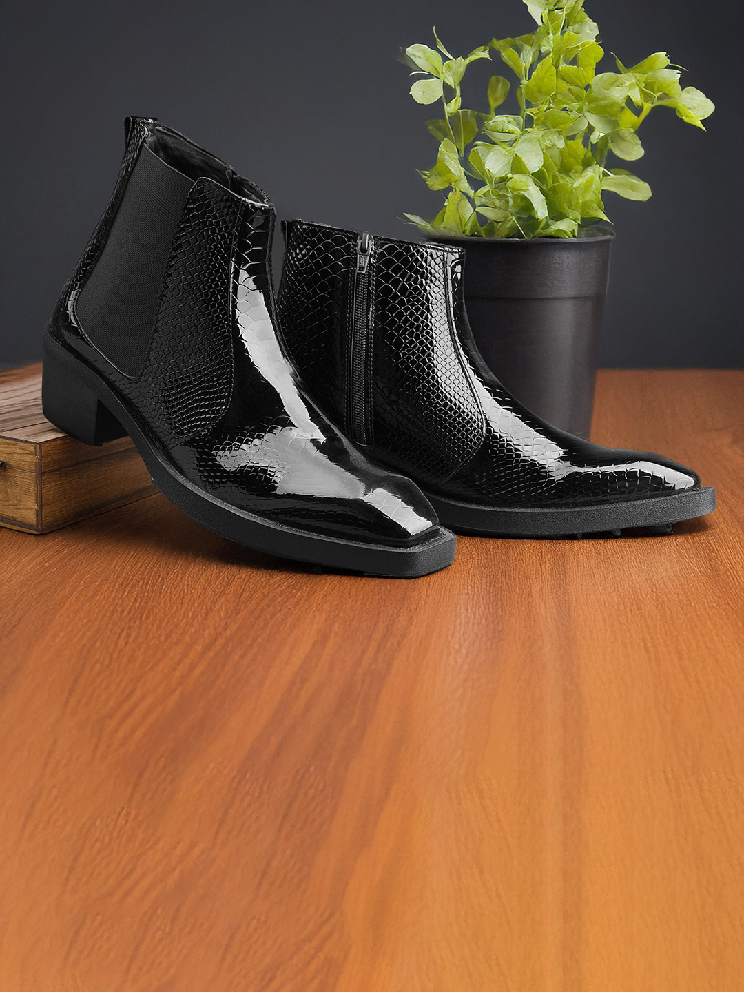 Bxxy Men 2-Inch Heel Height Increasing Chelsea Boots