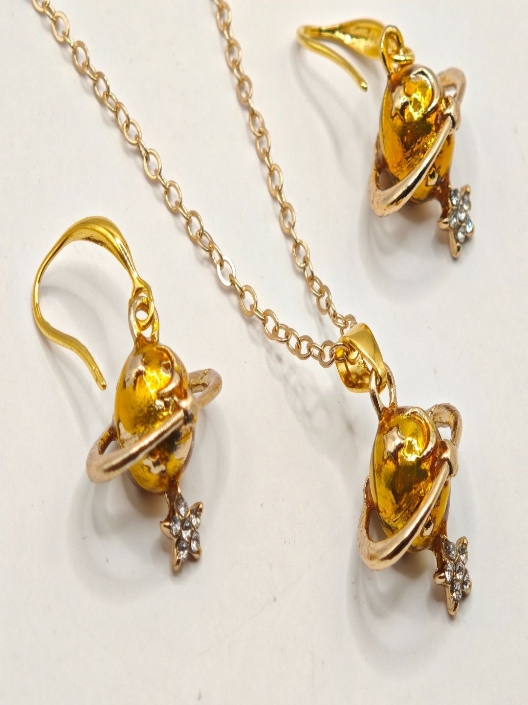 SAPRAA TRENDS Anti Tarnish Copper Based American Diamond Jewellery Set