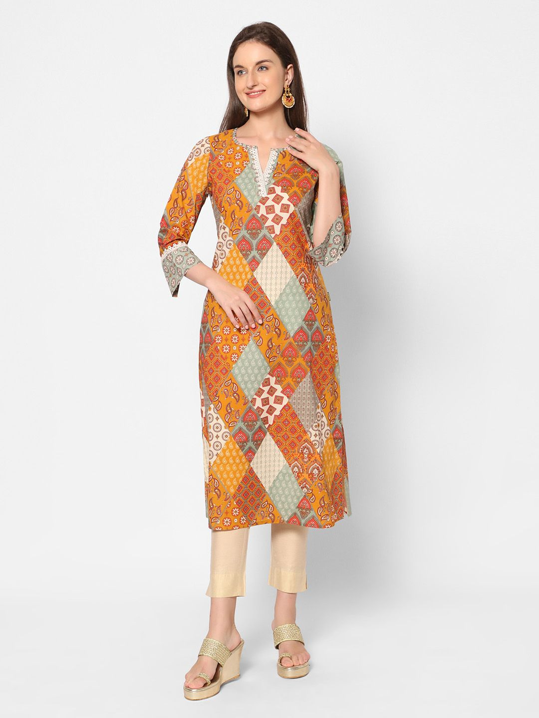 SANAA Women Floral Printed Daily Cotton Straight Kurta